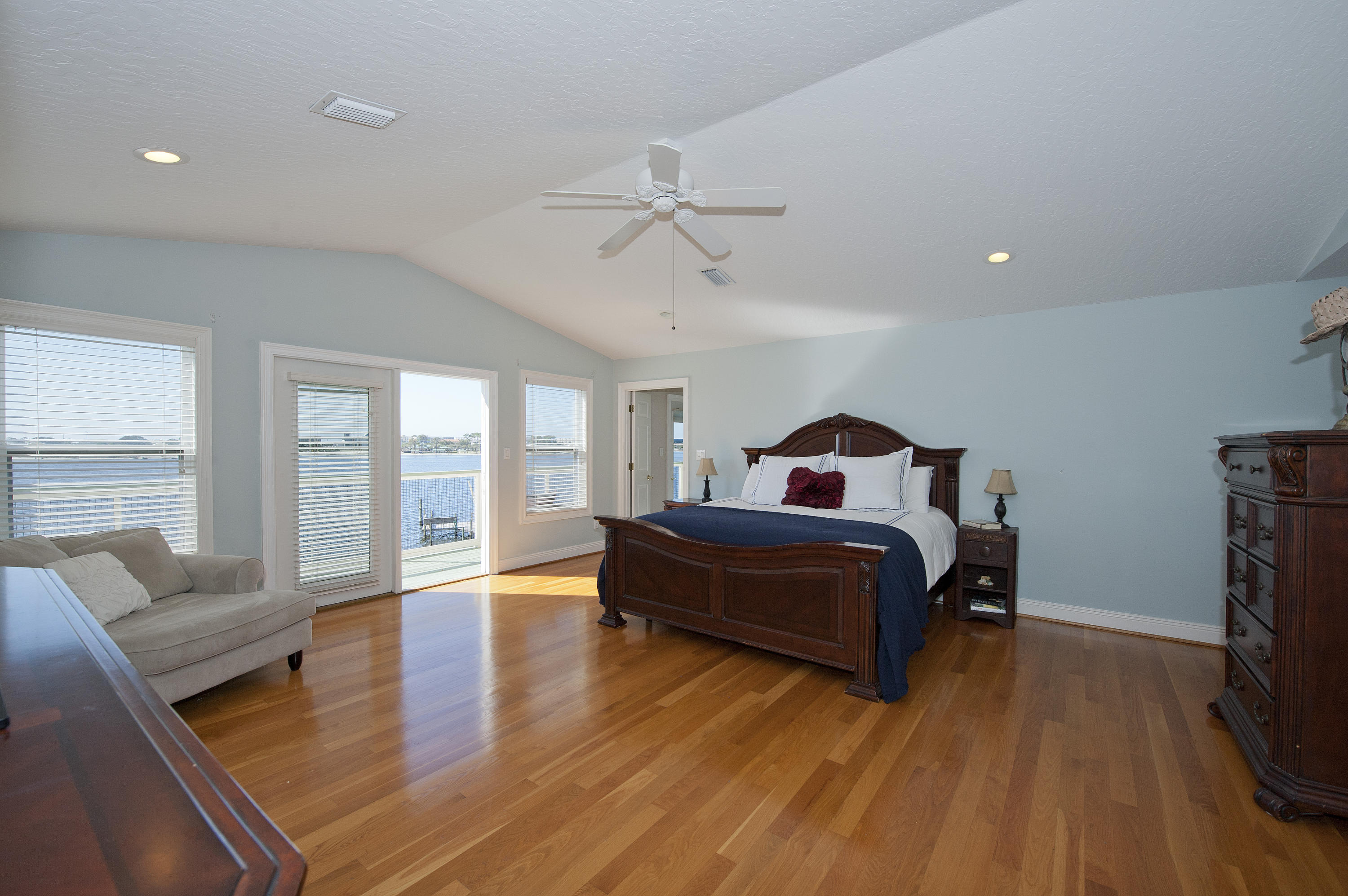 BROOKS LANDING - Residential