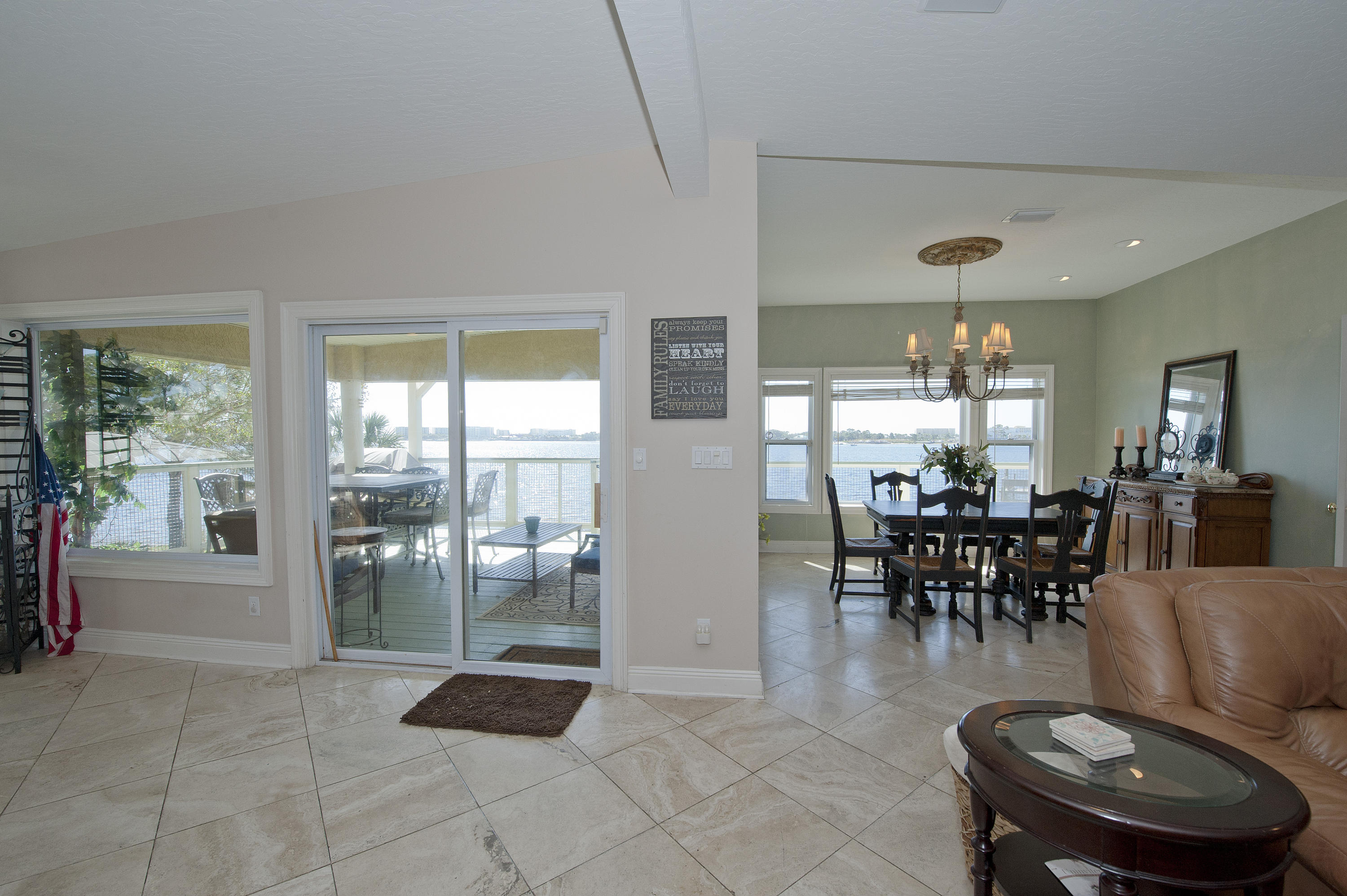 BROOKS LANDING - Residential