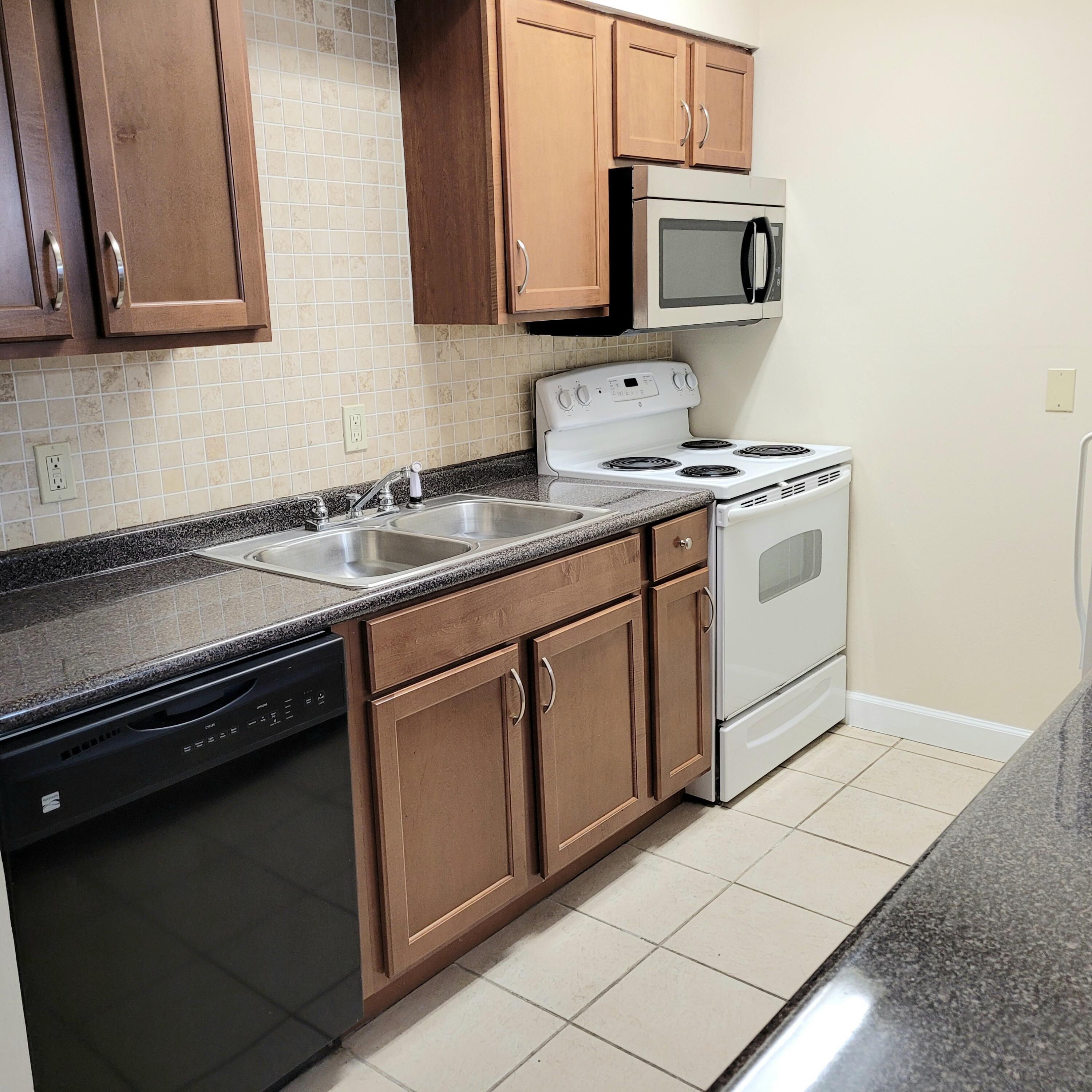 PIER ONE CONDO - Residential Lease