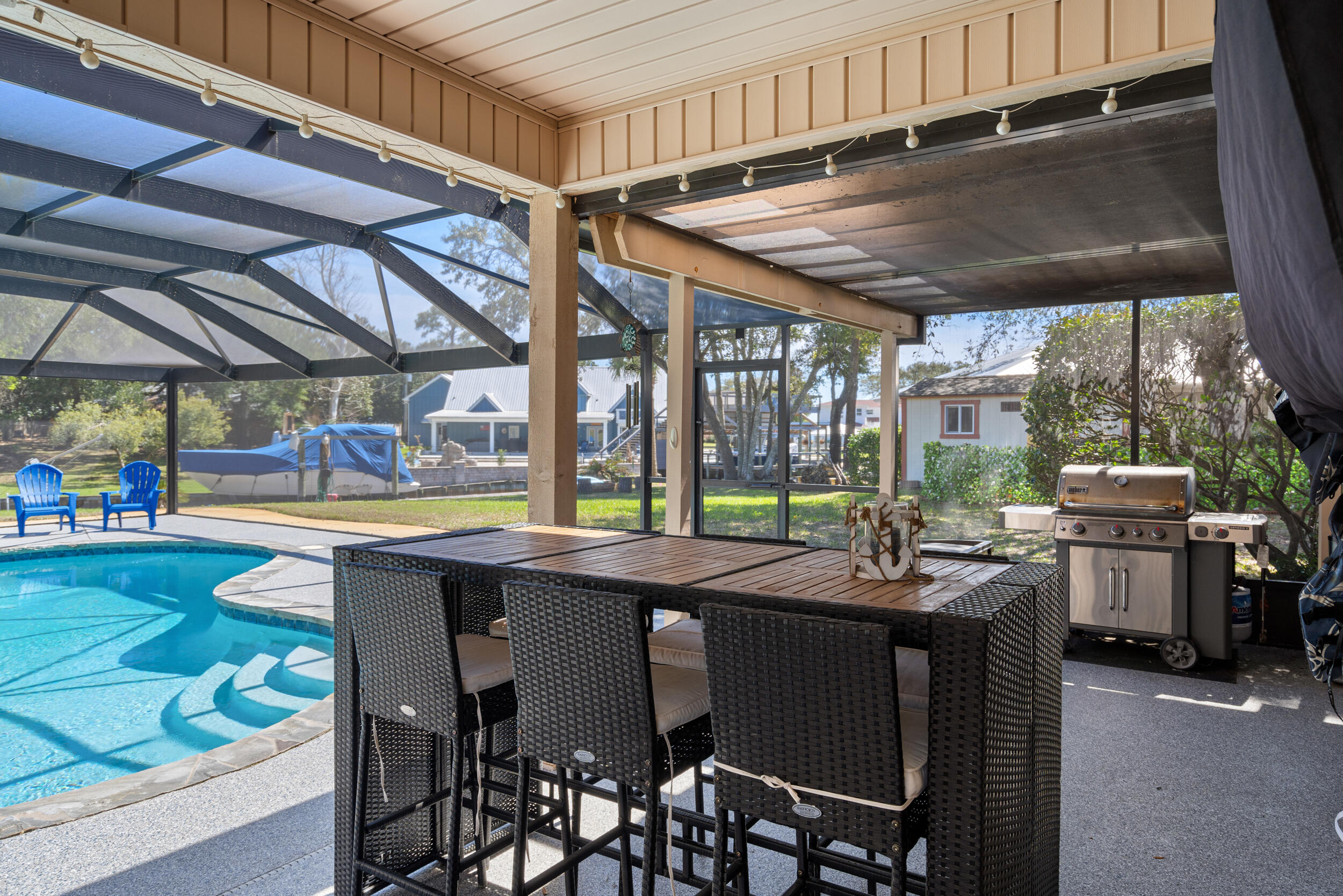 MARINERS COVE - Residential