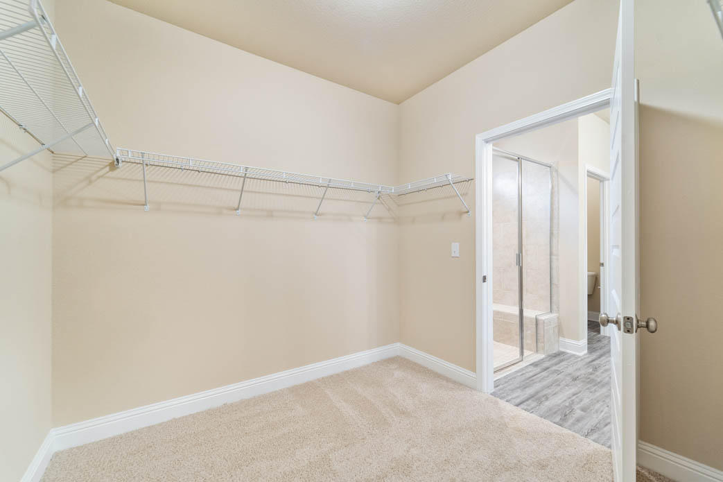 HAMMOCK BAY - FIREFLY - Residential