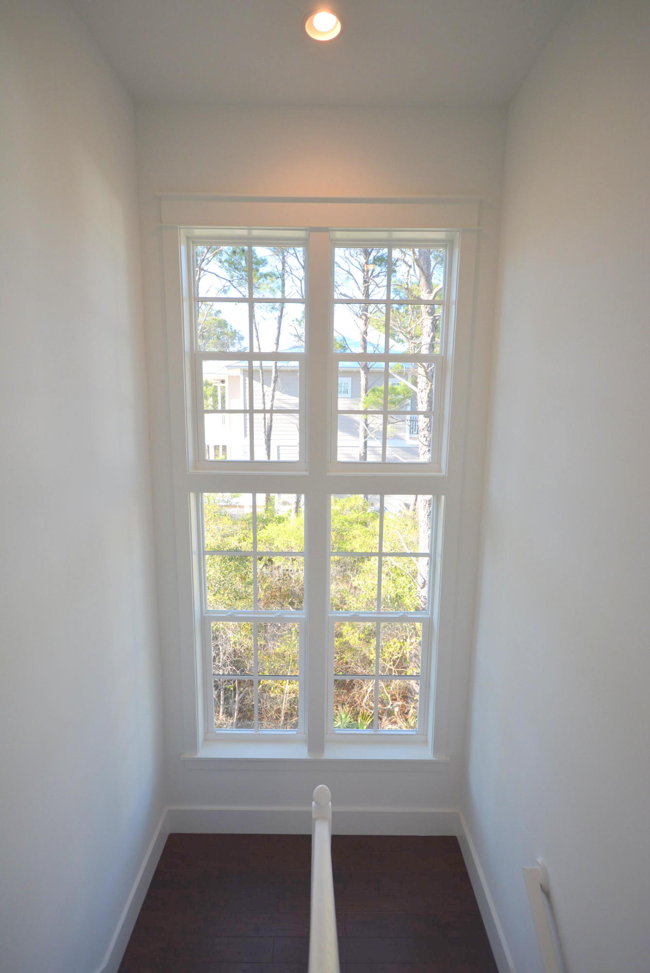 LAKESIDE AT BLUE MOUNTAIN BEACH - Residential