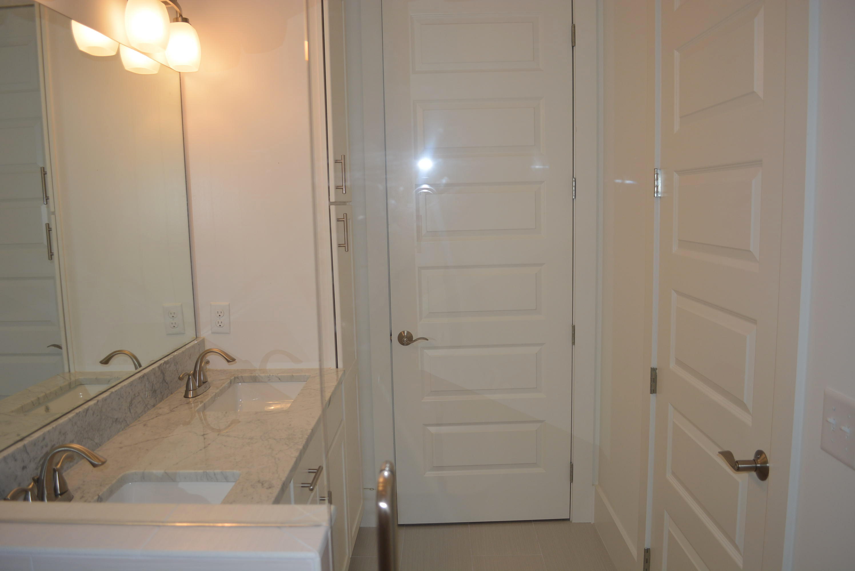 LAKESIDE AT BLUE MOUNTAIN BEACH - Residential