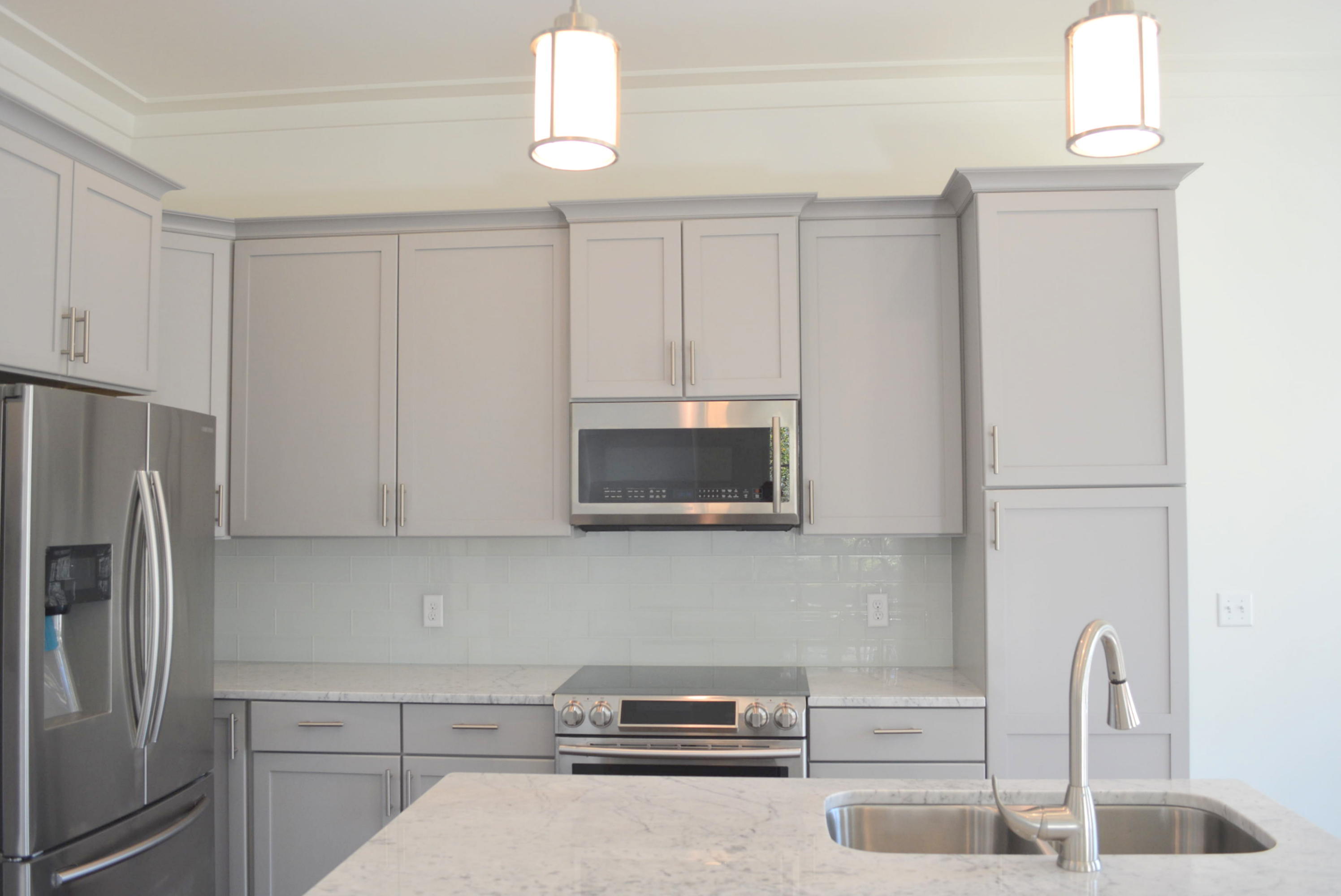 LAKESIDE AT BLUE MOUNTAIN BEACH - Residential