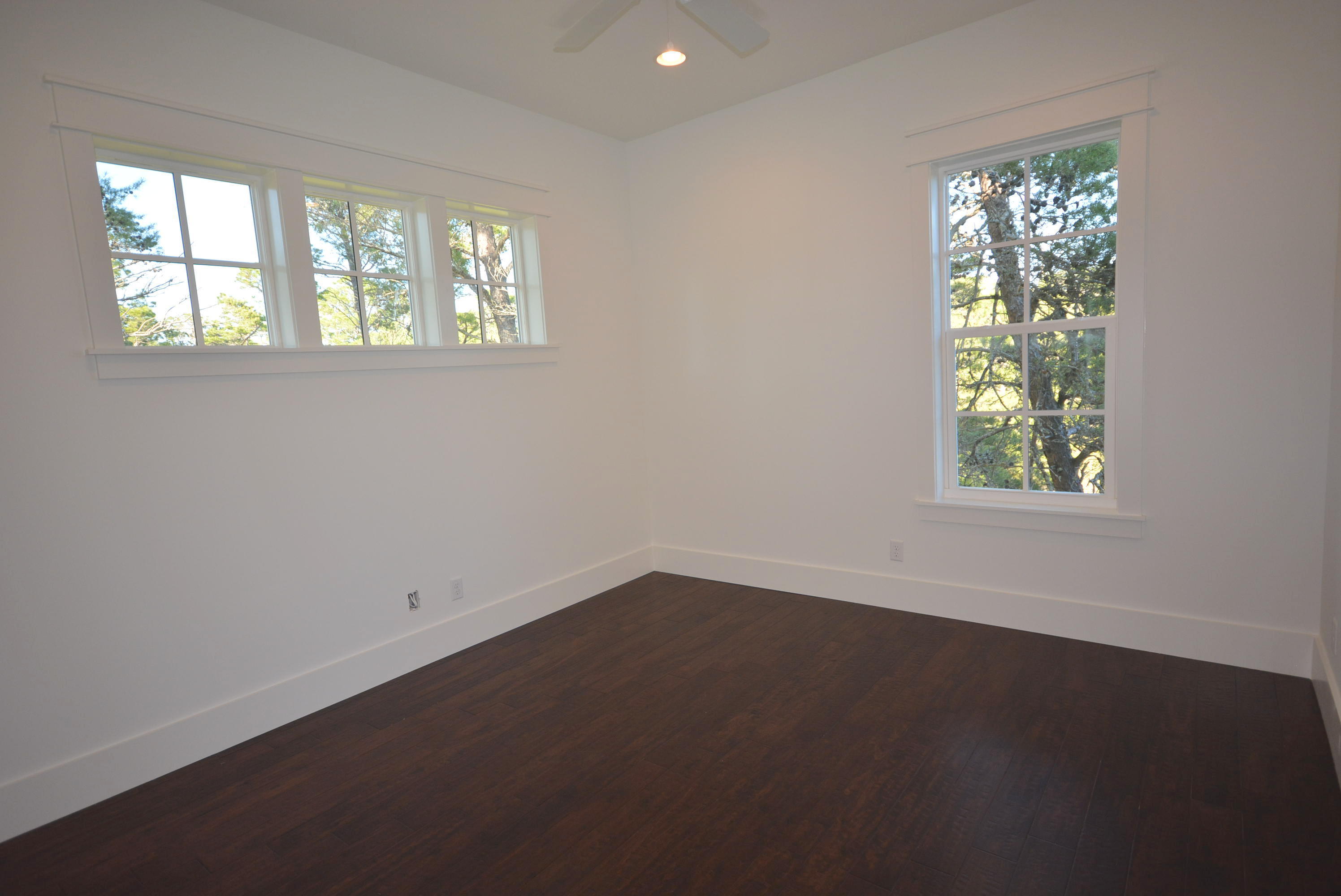 LAKESIDE AT BLUE MOUNTAIN BEACH - Residential