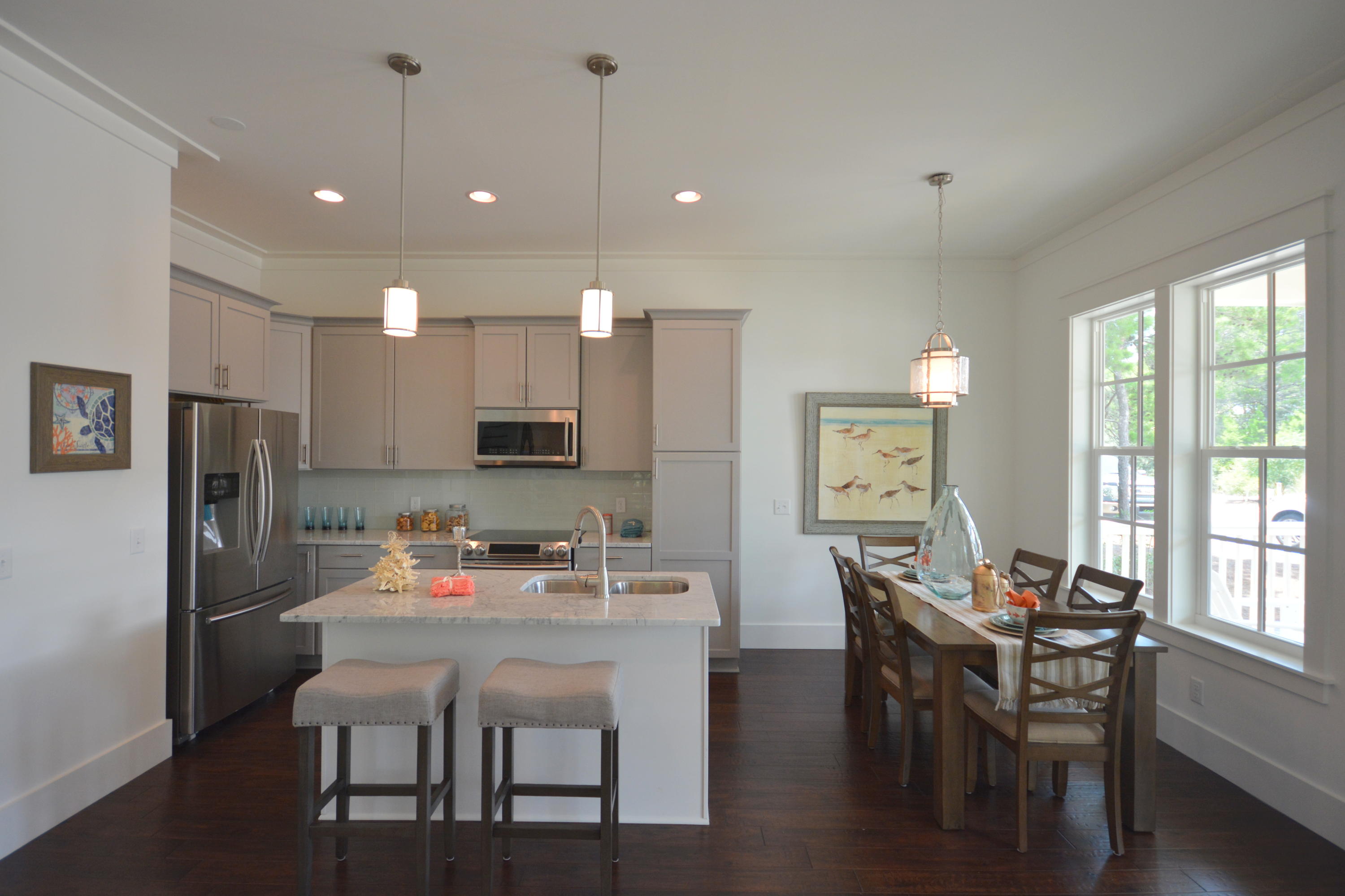 LAKESIDE AT BLUE MOUNTAIN BEACH - Residential