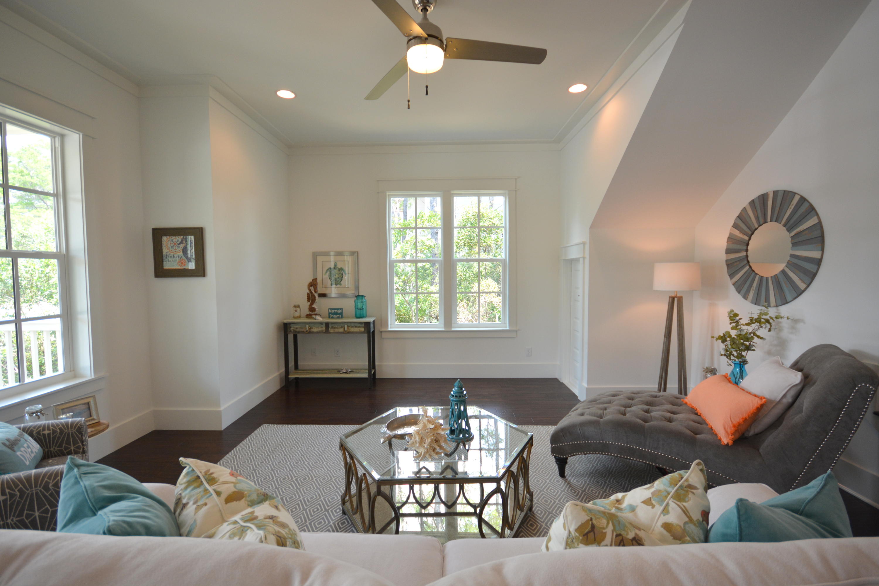 LAKESIDE AT BLUE MOUNTAIN BEACH - Residential