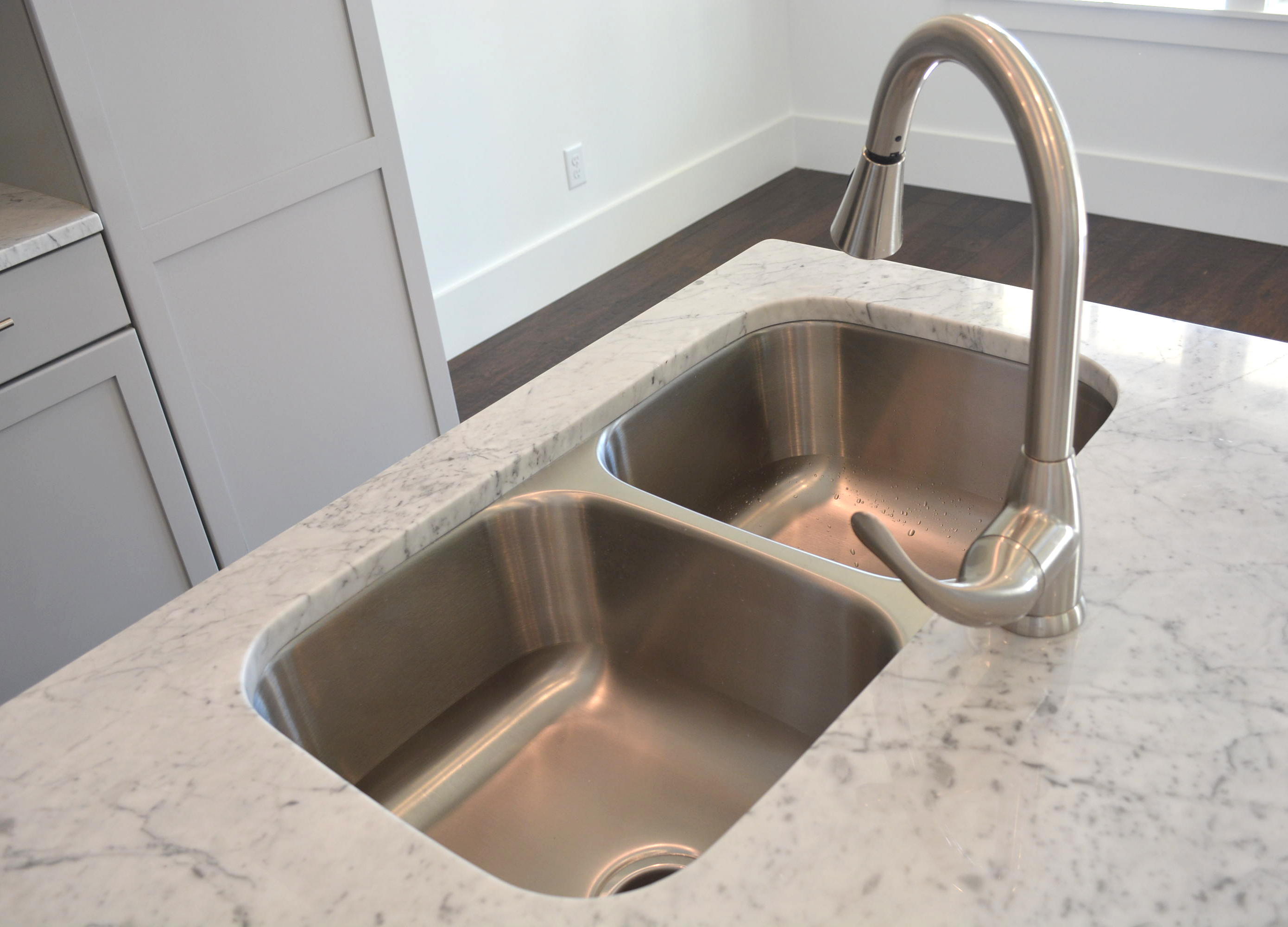 LAKESIDE AT BLUE MOUNTAIN BEACH - Residential