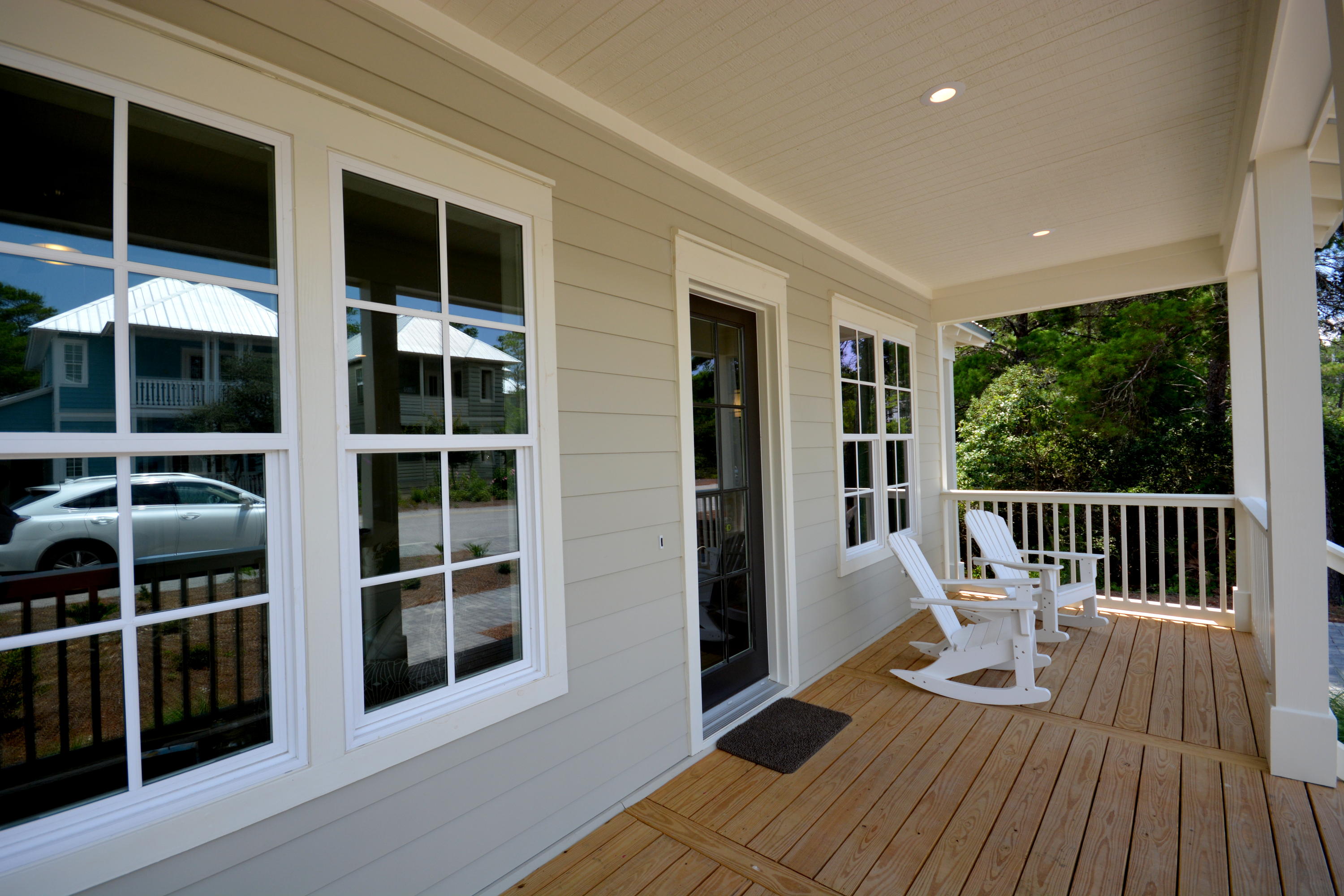 LAKESIDE AT BLUE MOUNTAIN BEACH - Residential