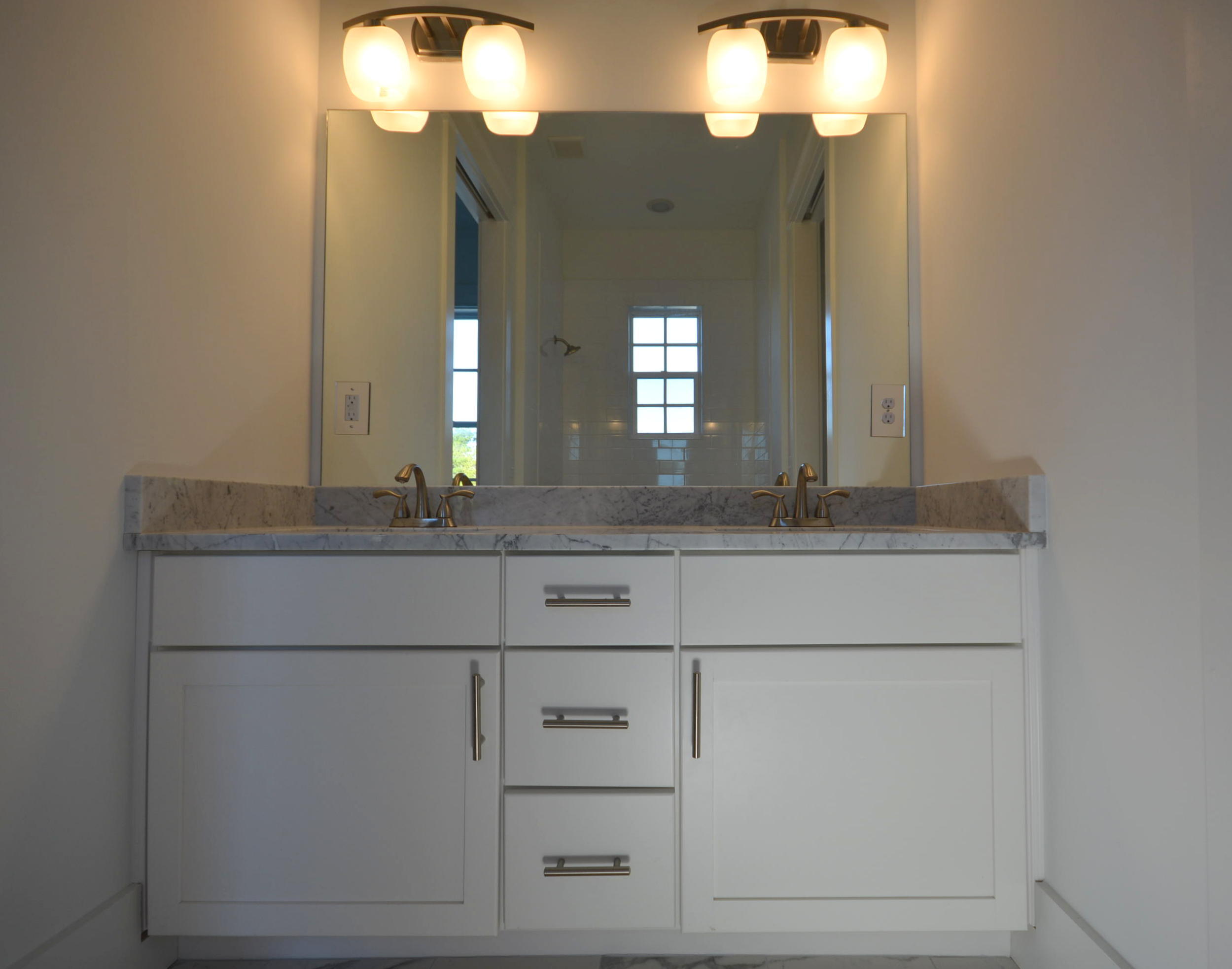 LAKESIDE AT BLUE MOUNTAIN BEACH - Residential