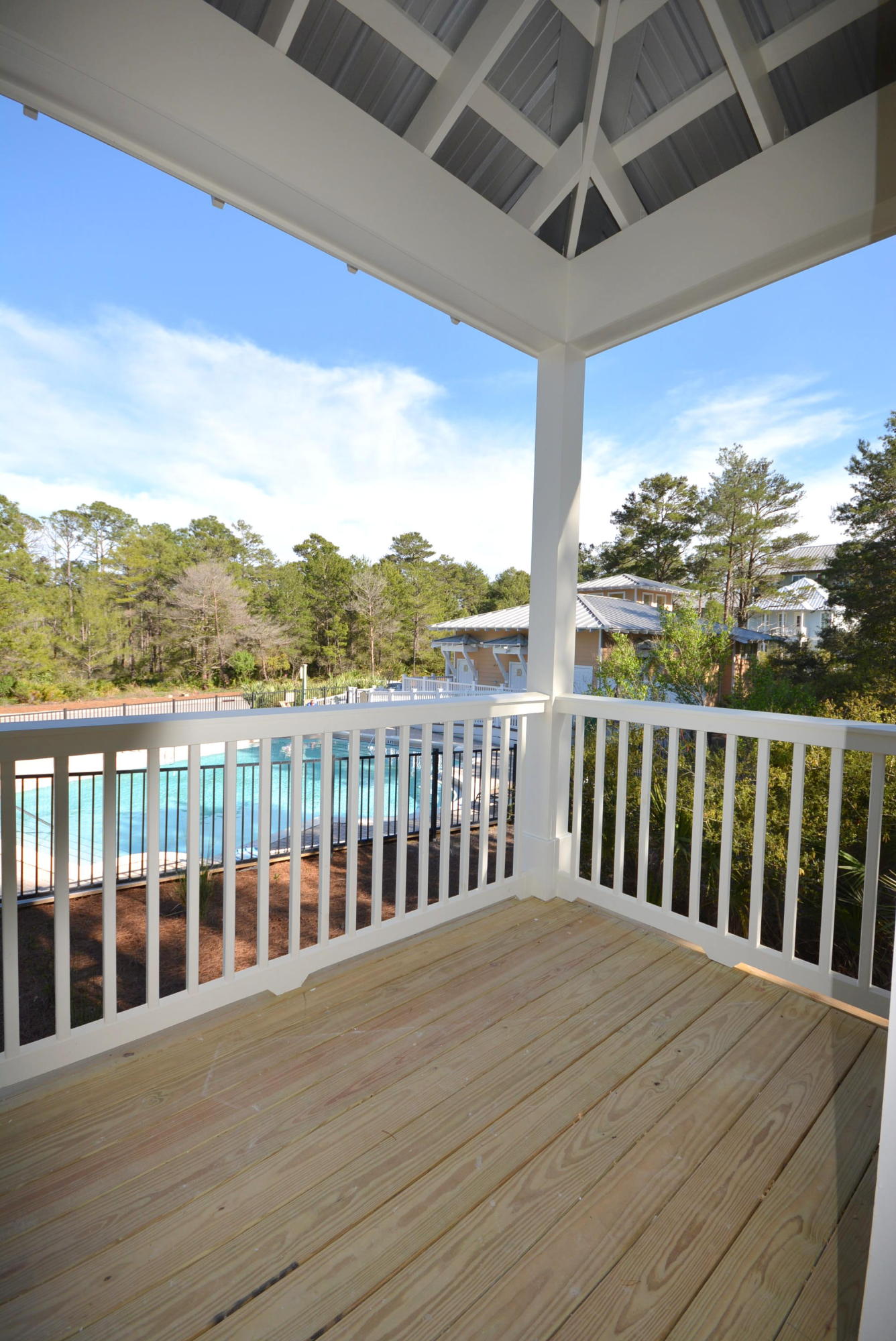 LAKESIDE AT BLUE MOUNTAIN BEACH - Residential