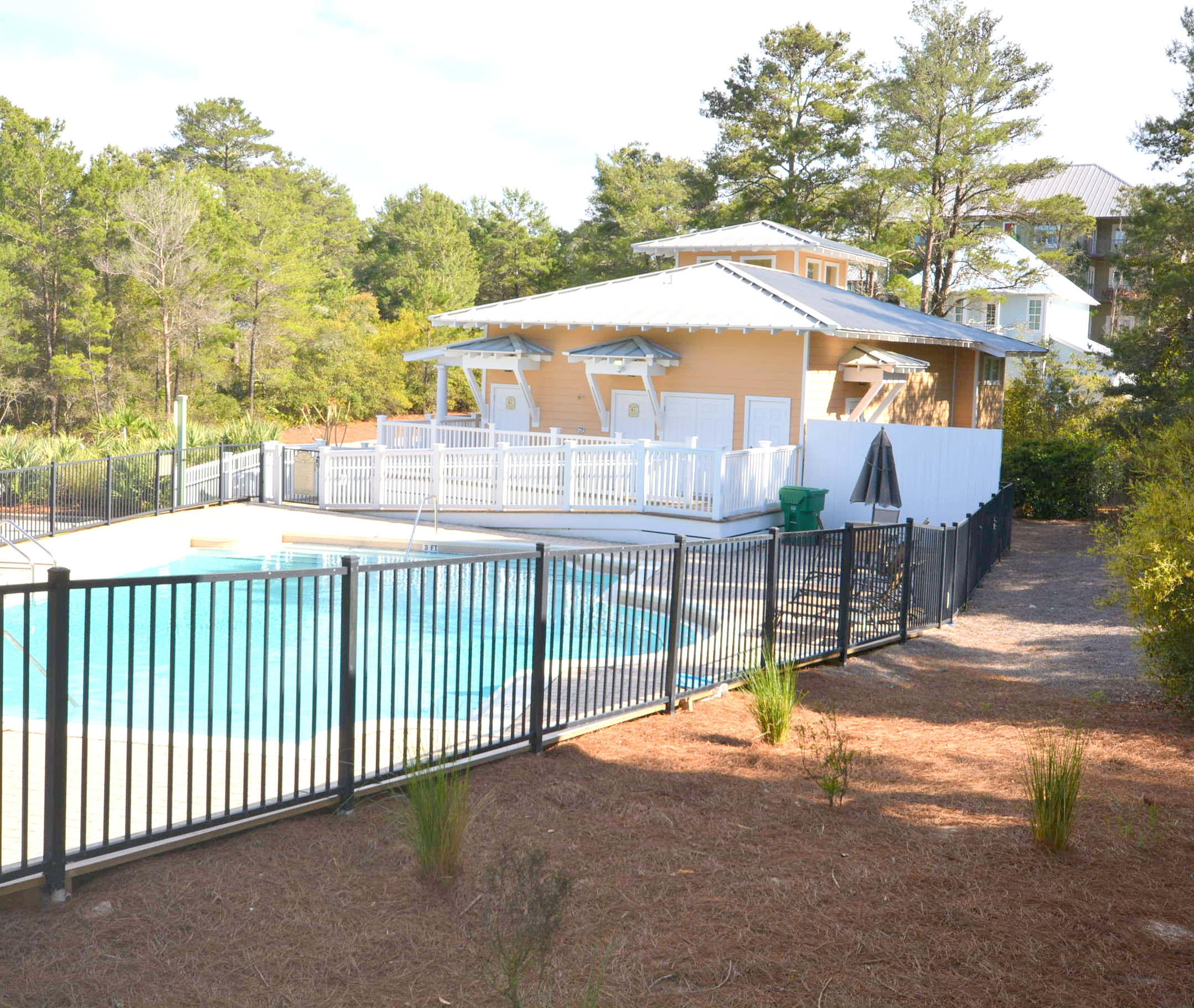 LAKESIDE AT BLUE MOUNTAIN BEACH - Residential