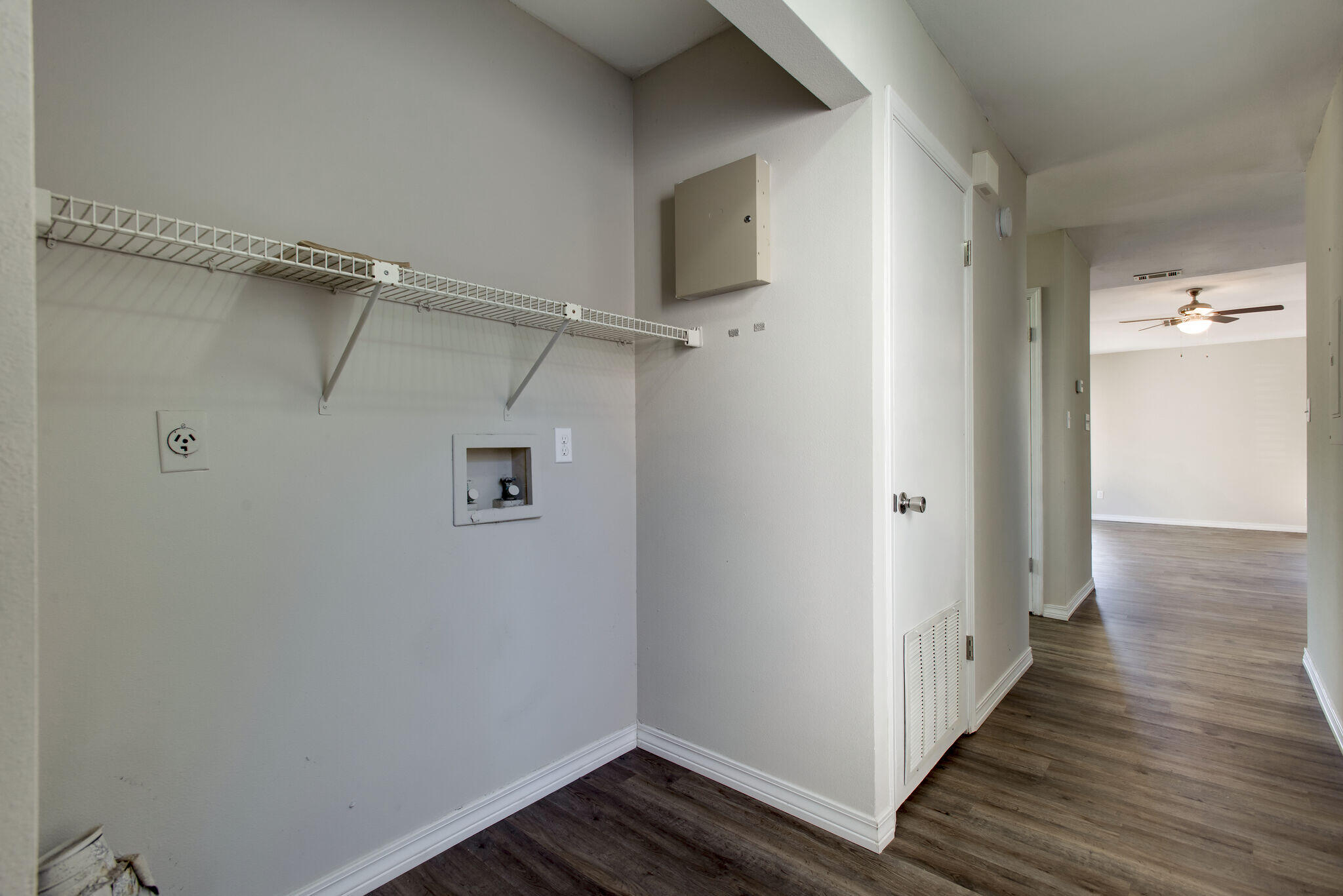 POST OAK PLACE PH 2 - Residential Lease