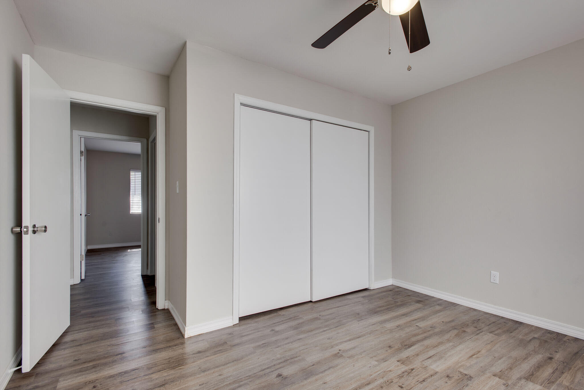 POST OAK PLACE PH 2 - Residential Lease