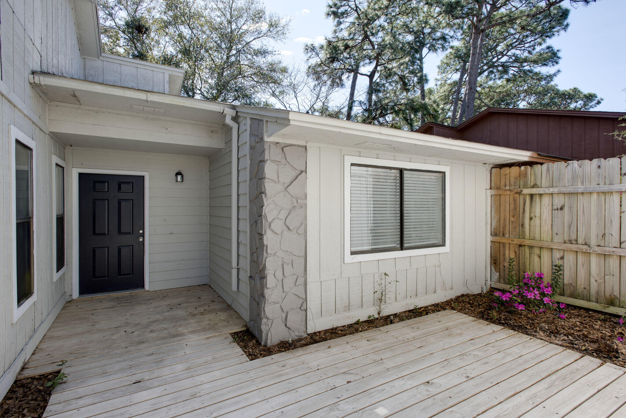 POST OAK PLACE PH 2 - Residential Lease