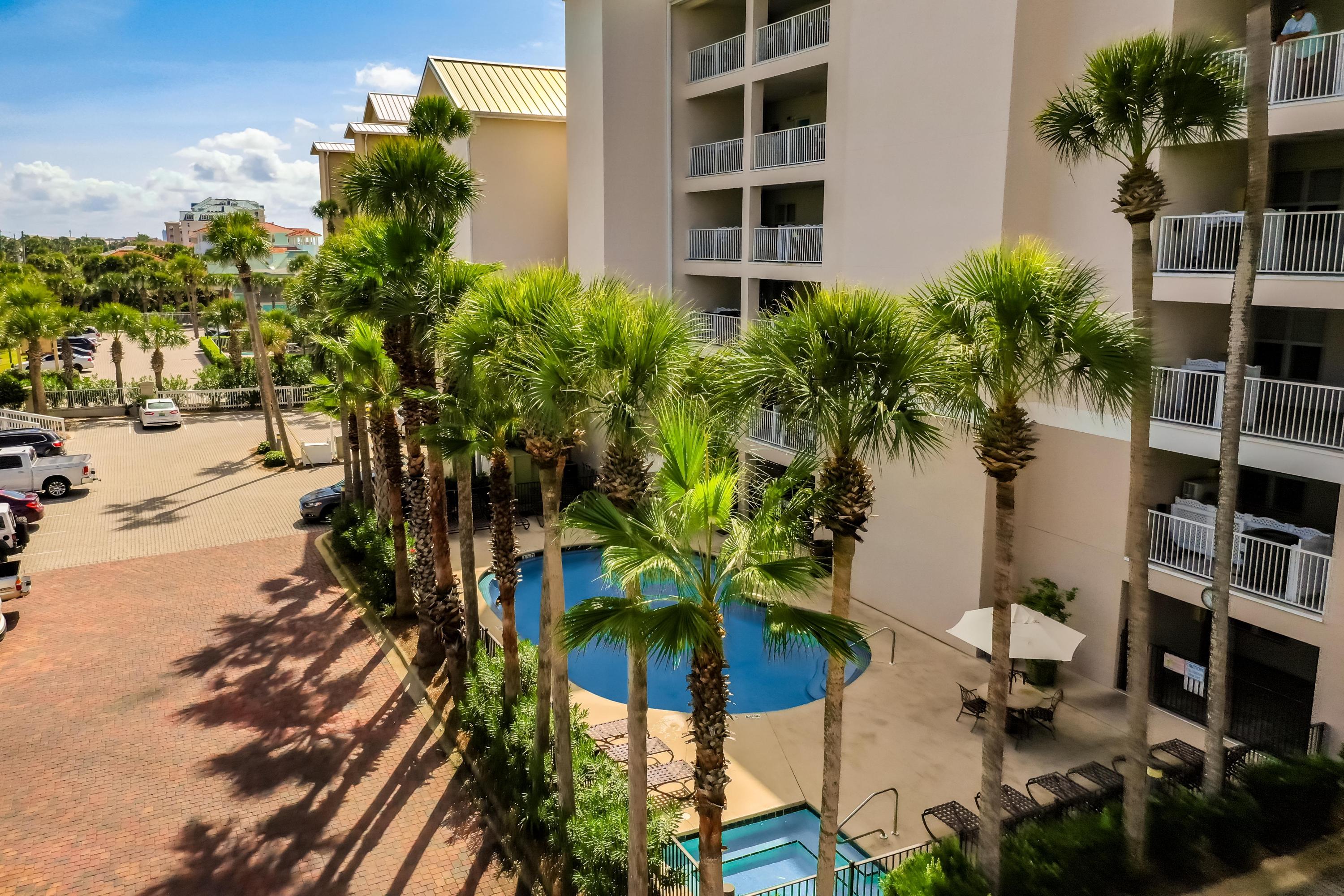 CRYSTAL DUNES CONDO - Residential