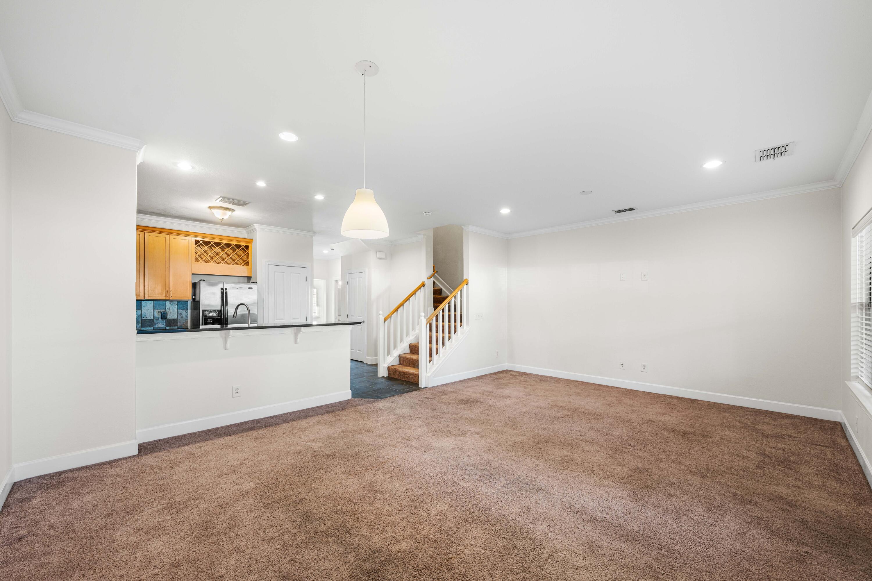 SOUTH HAVEN TOWNHOMES - Residential