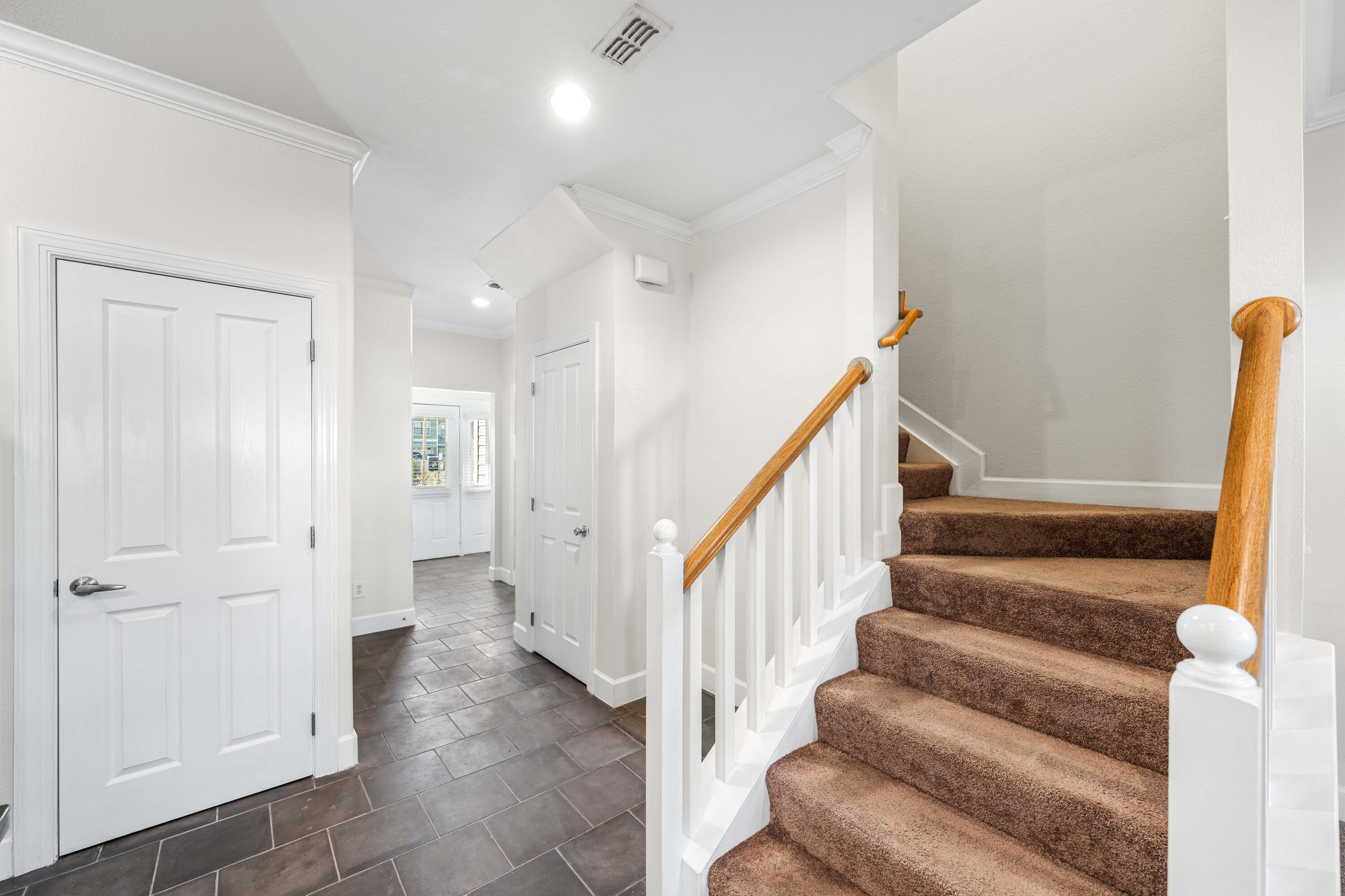 SOUTH HAVEN TOWNHOMES - Residential