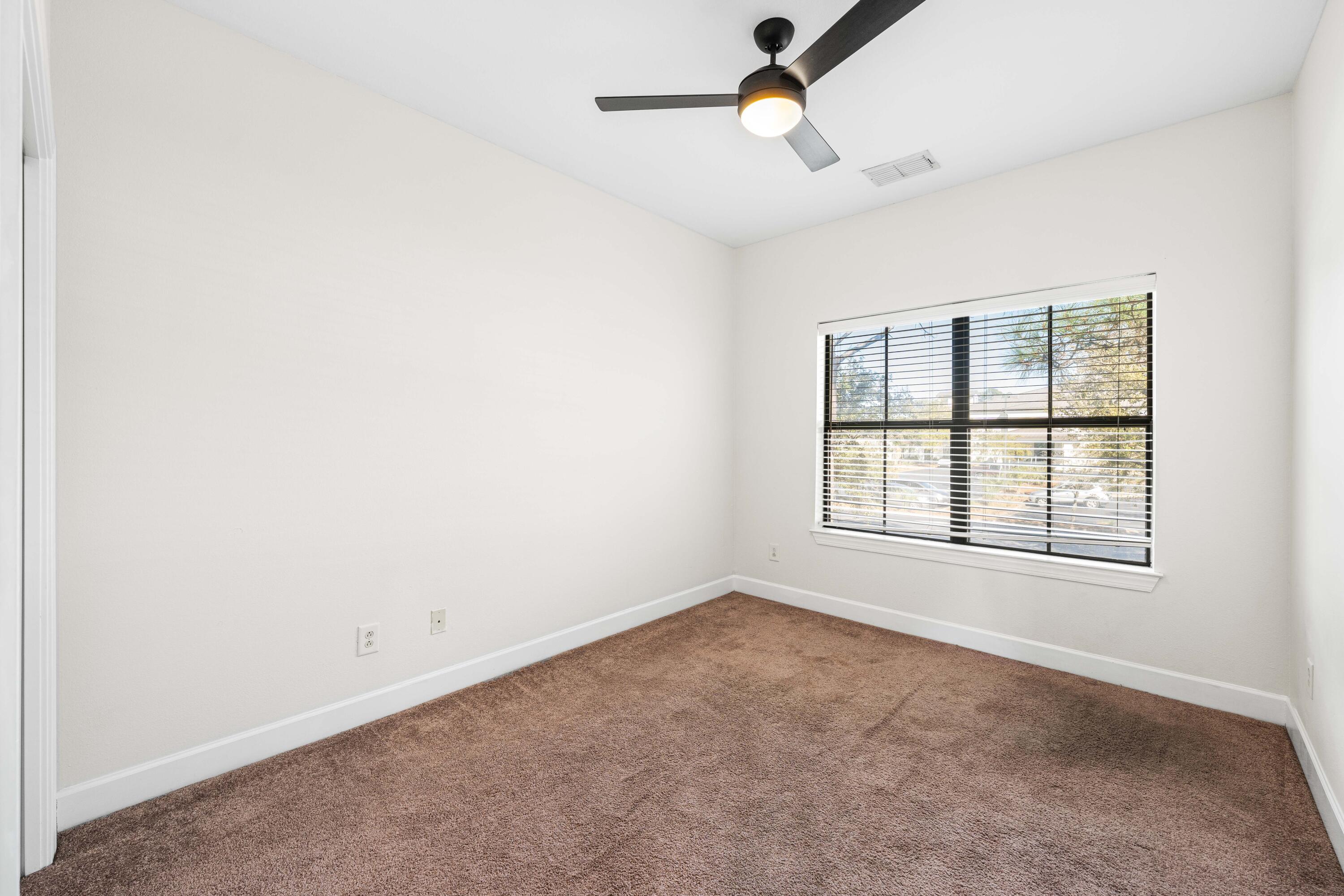 SOUTH HAVEN TOWNHOMES - Residential