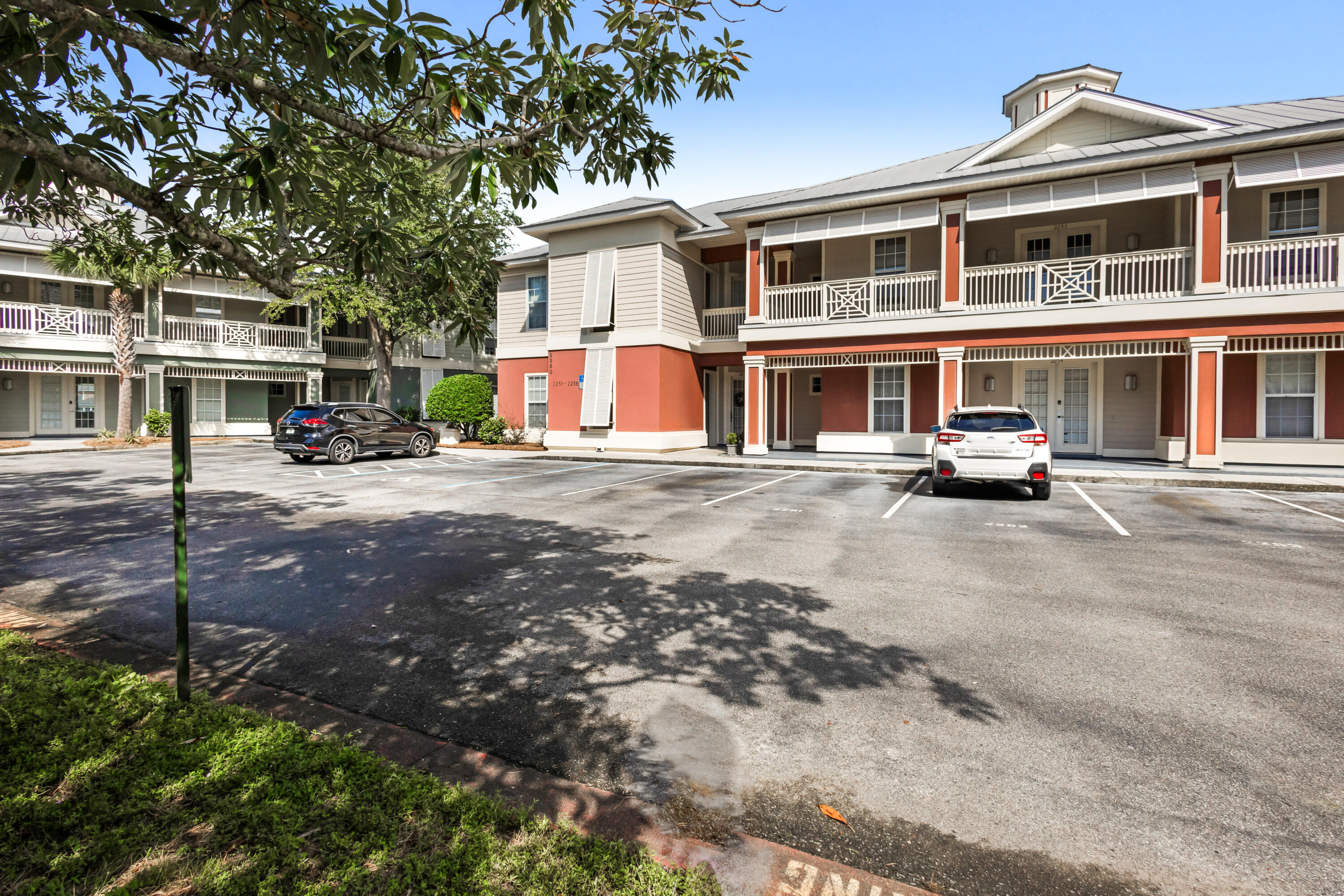 CRYSTAL COVE - Residential
