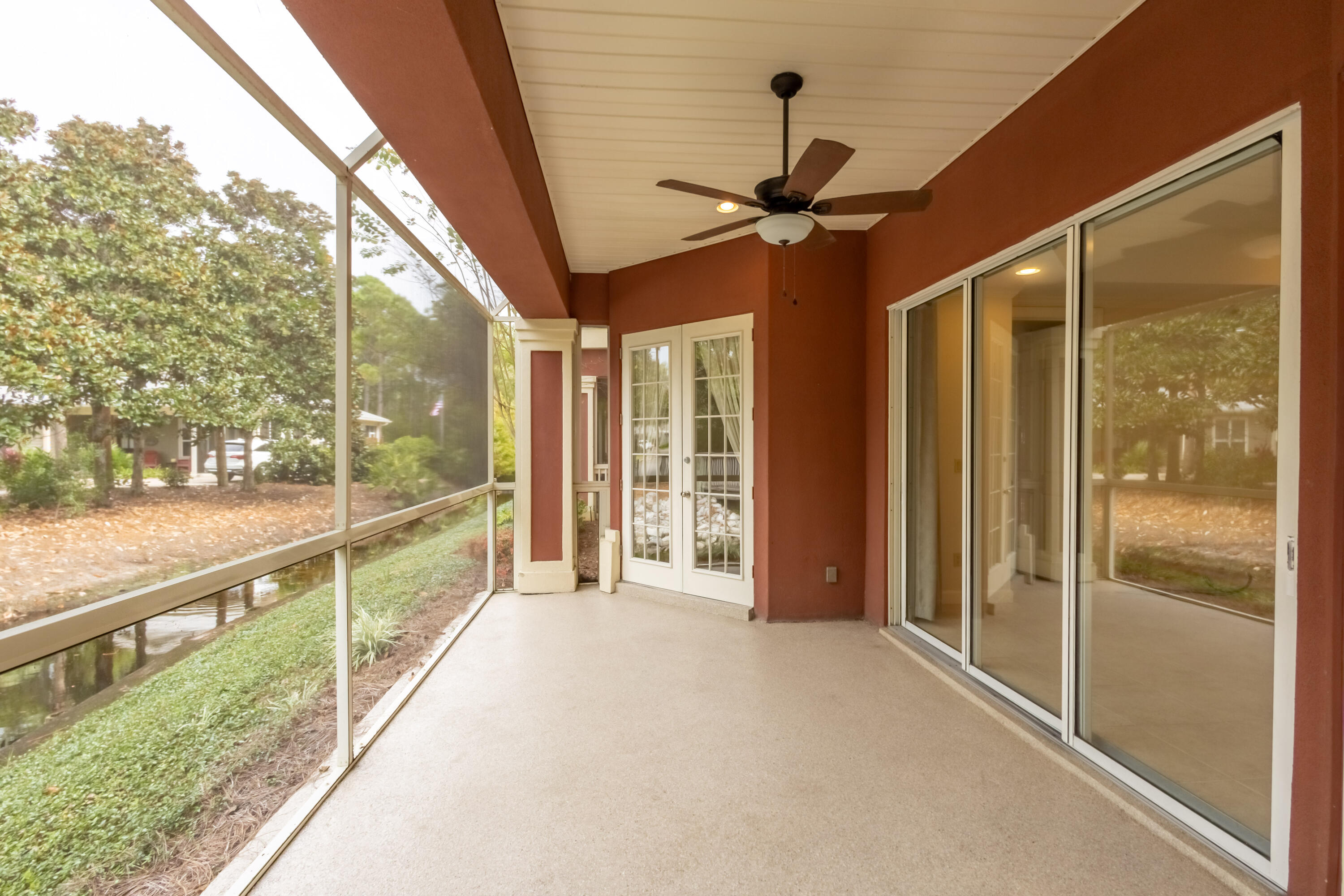 CRYSTAL COVE - Residential