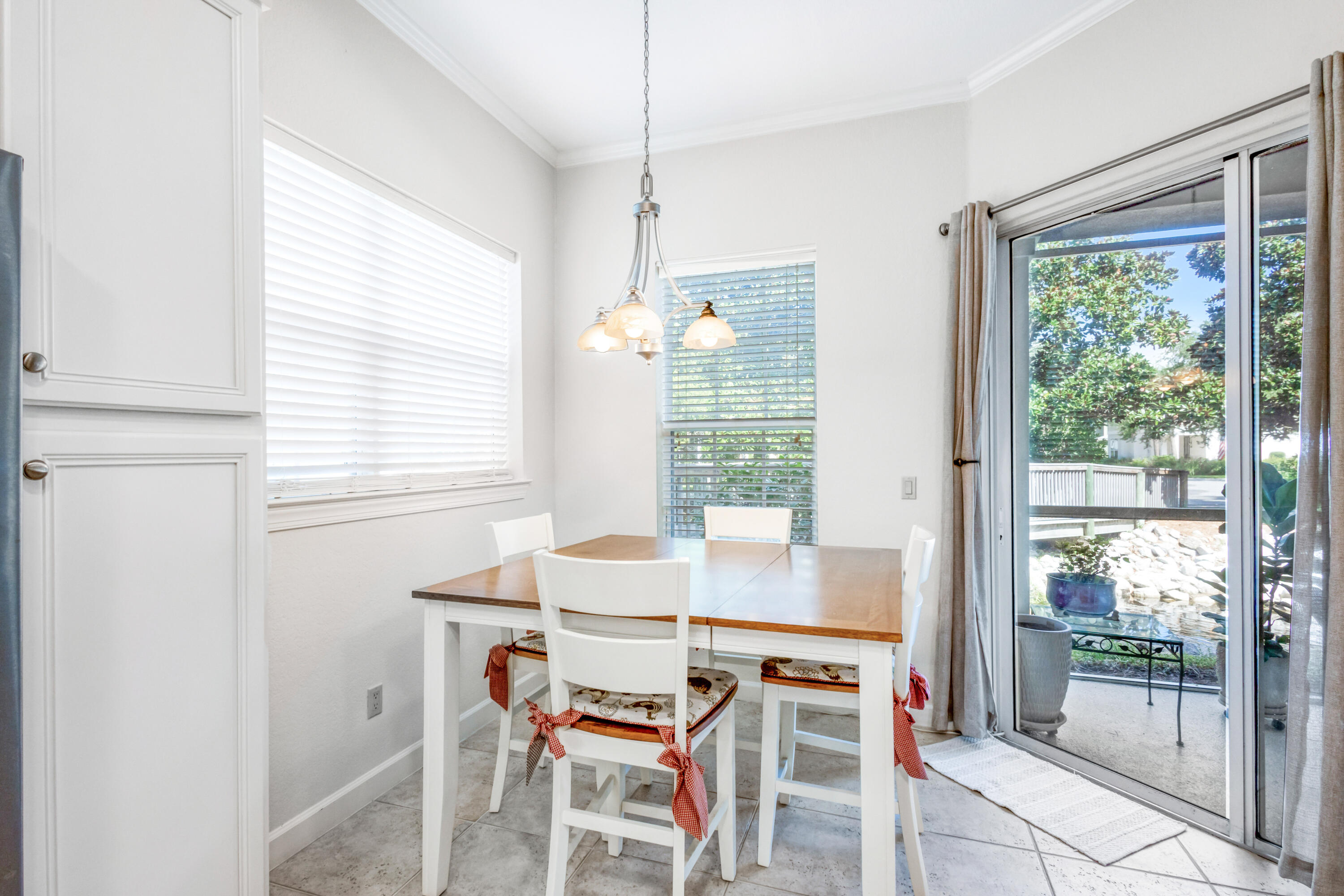CRYSTAL COVE - Residential