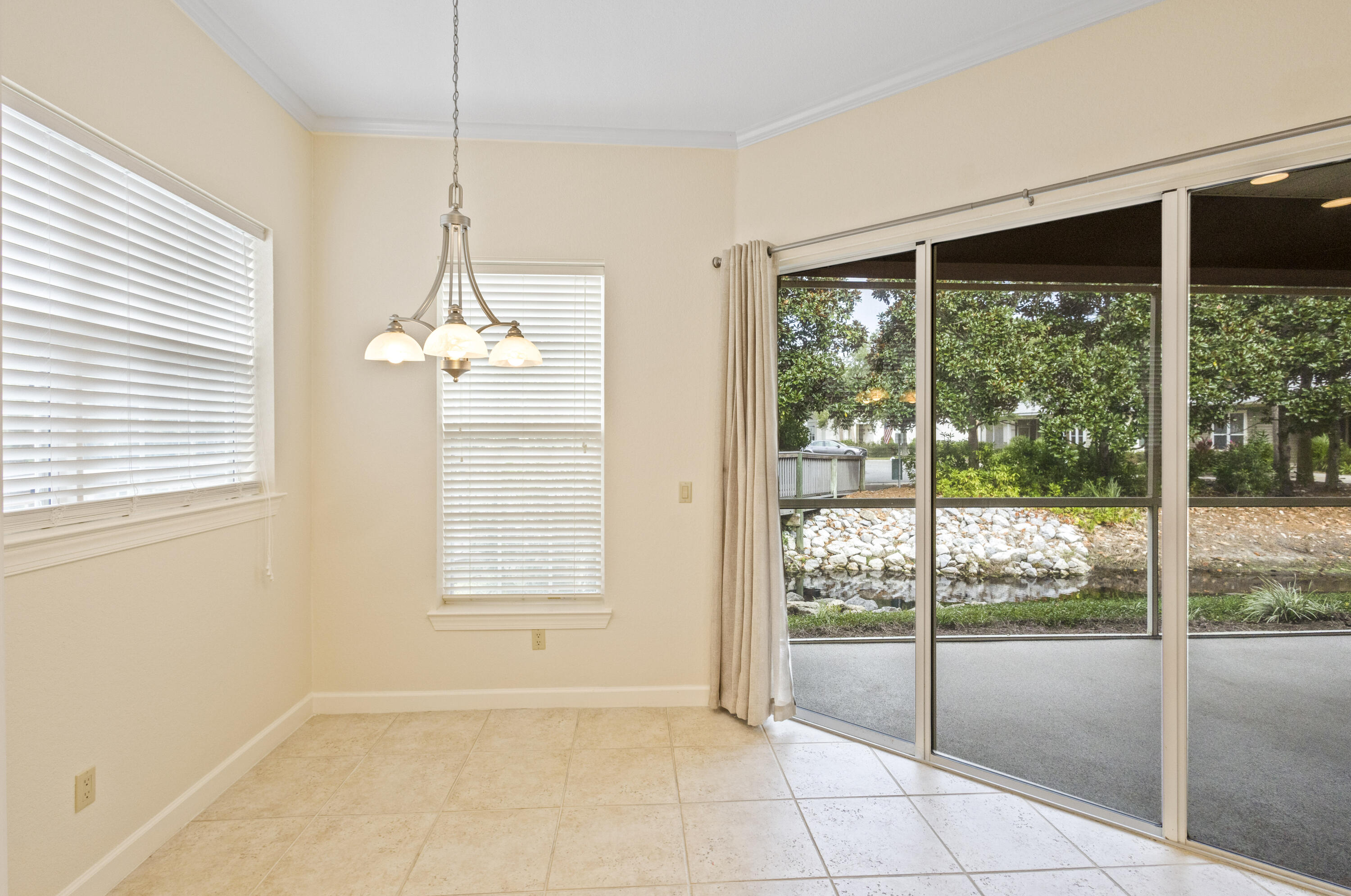 CRYSTAL COVE - Residential