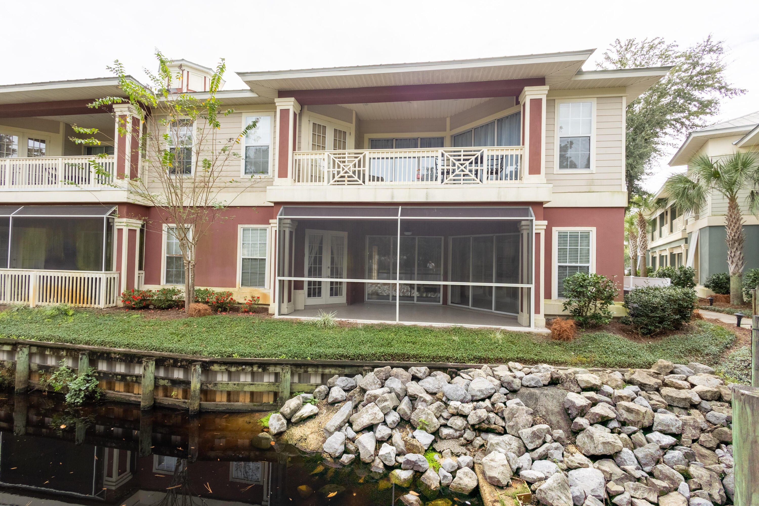 CRYSTAL COVE - Residential