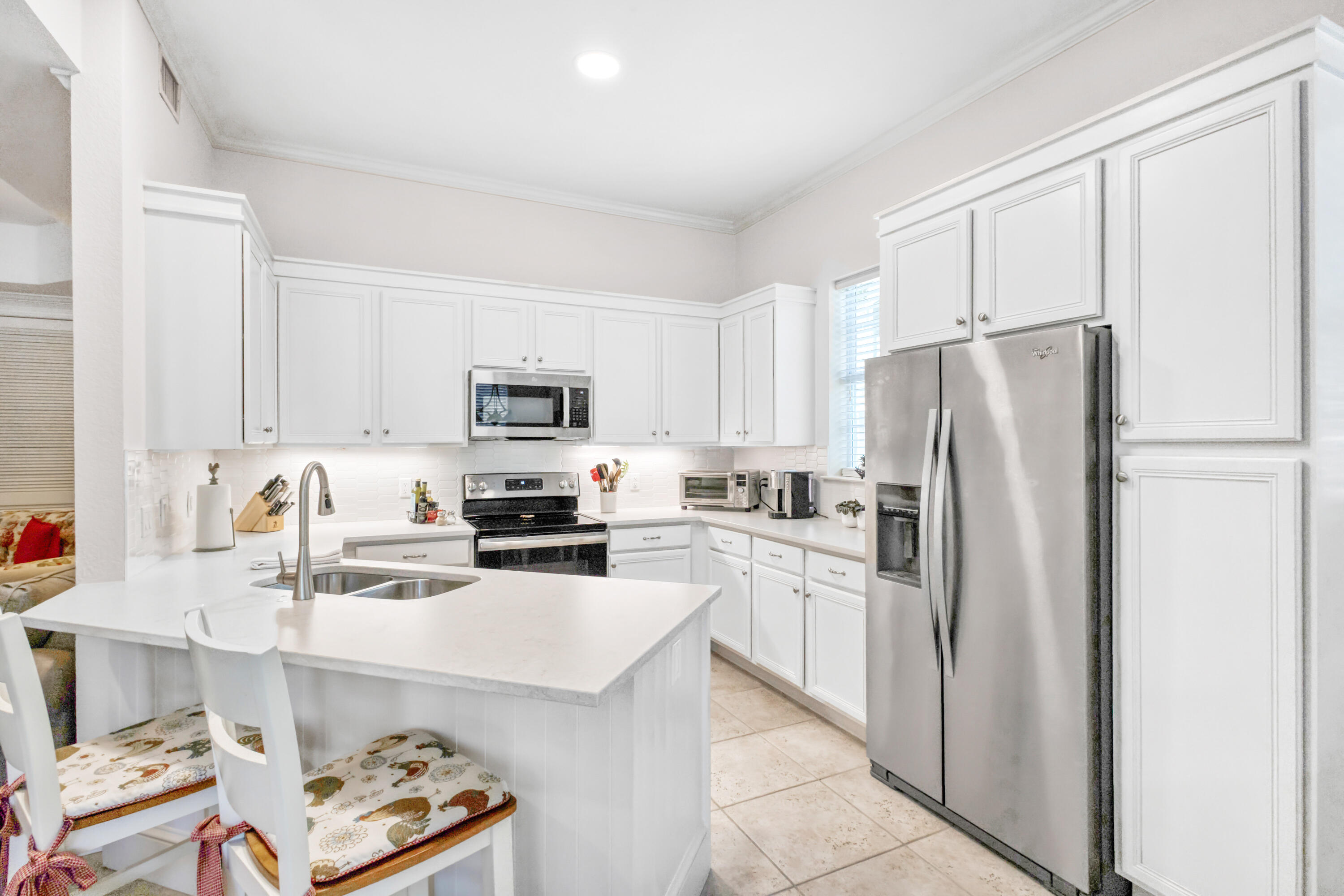 CRYSTAL COVE - Residential
