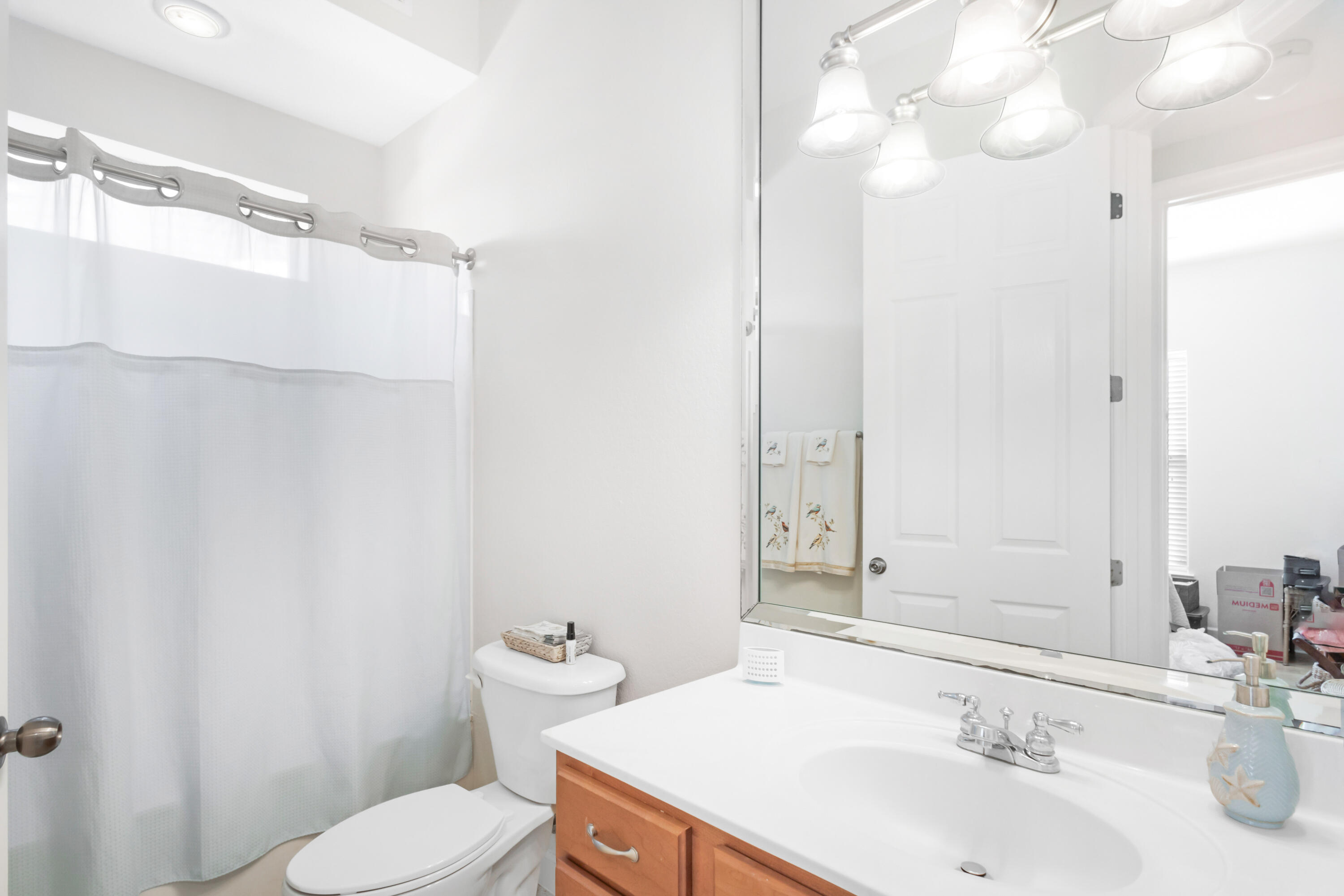 CRYSTAL COVE - Residential