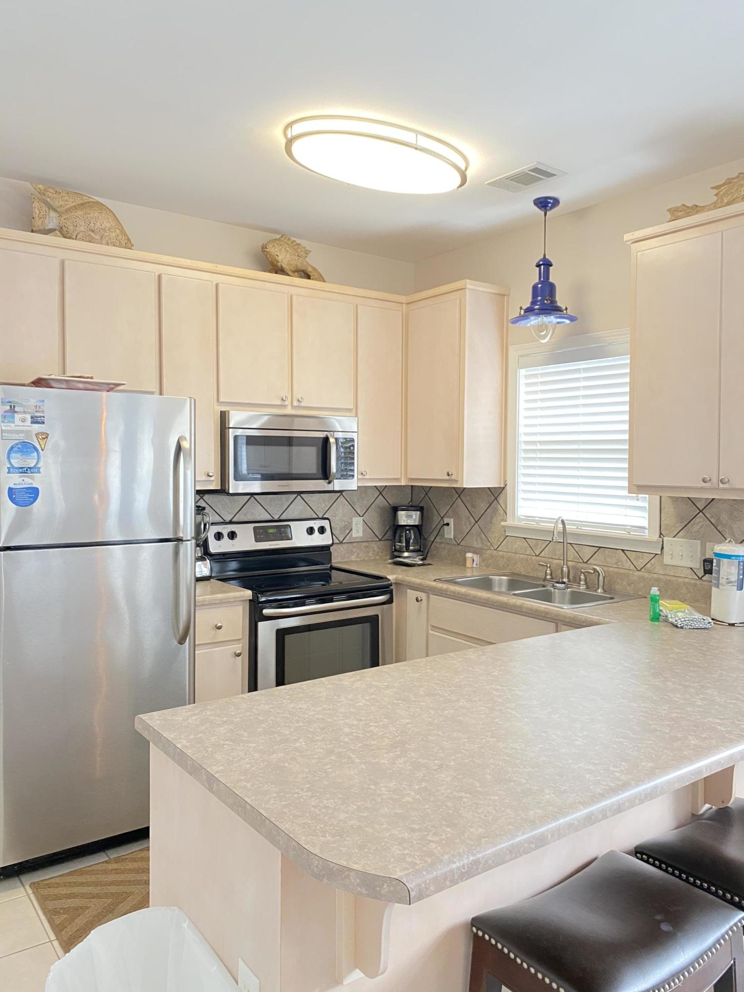 OLD FLORIDA COTTAGES - Residential