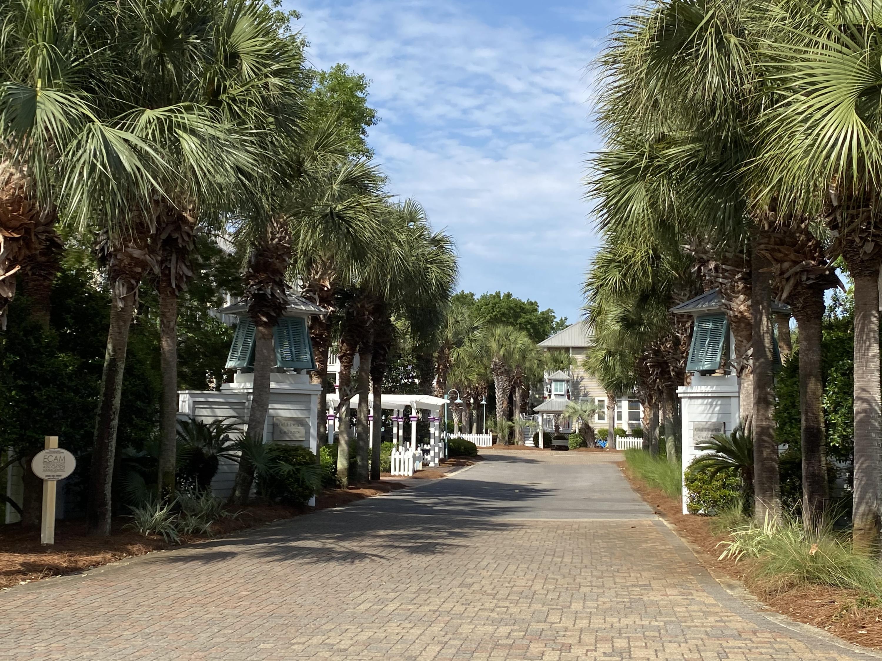 OLD FLORIDA COTTAGES - Residential