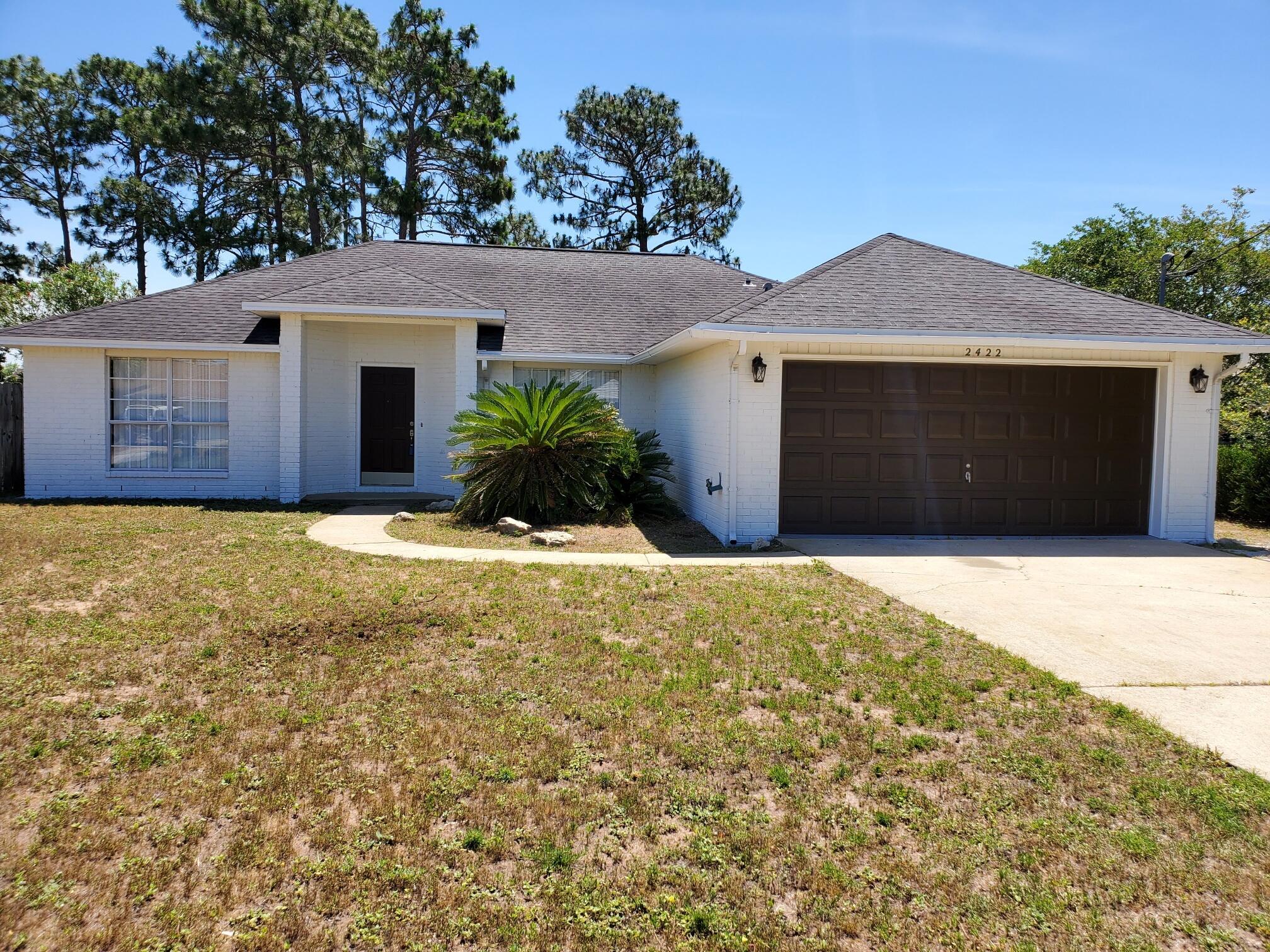 Nicely renovated home with quartz countertops, new stainless appliances, shaker cabinets and vinyl plank flooring throughout.Listing agent is owner.