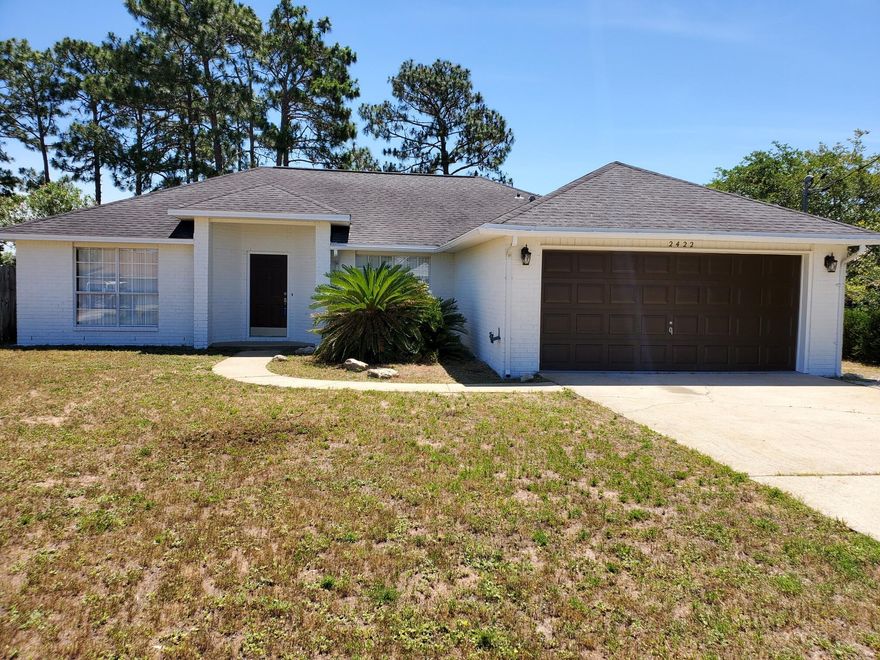Nicely renovated home with quartz countertops, new stainless appliances, shaker cabinets and vinyl plank flooring throughout.Listing agent is owner.