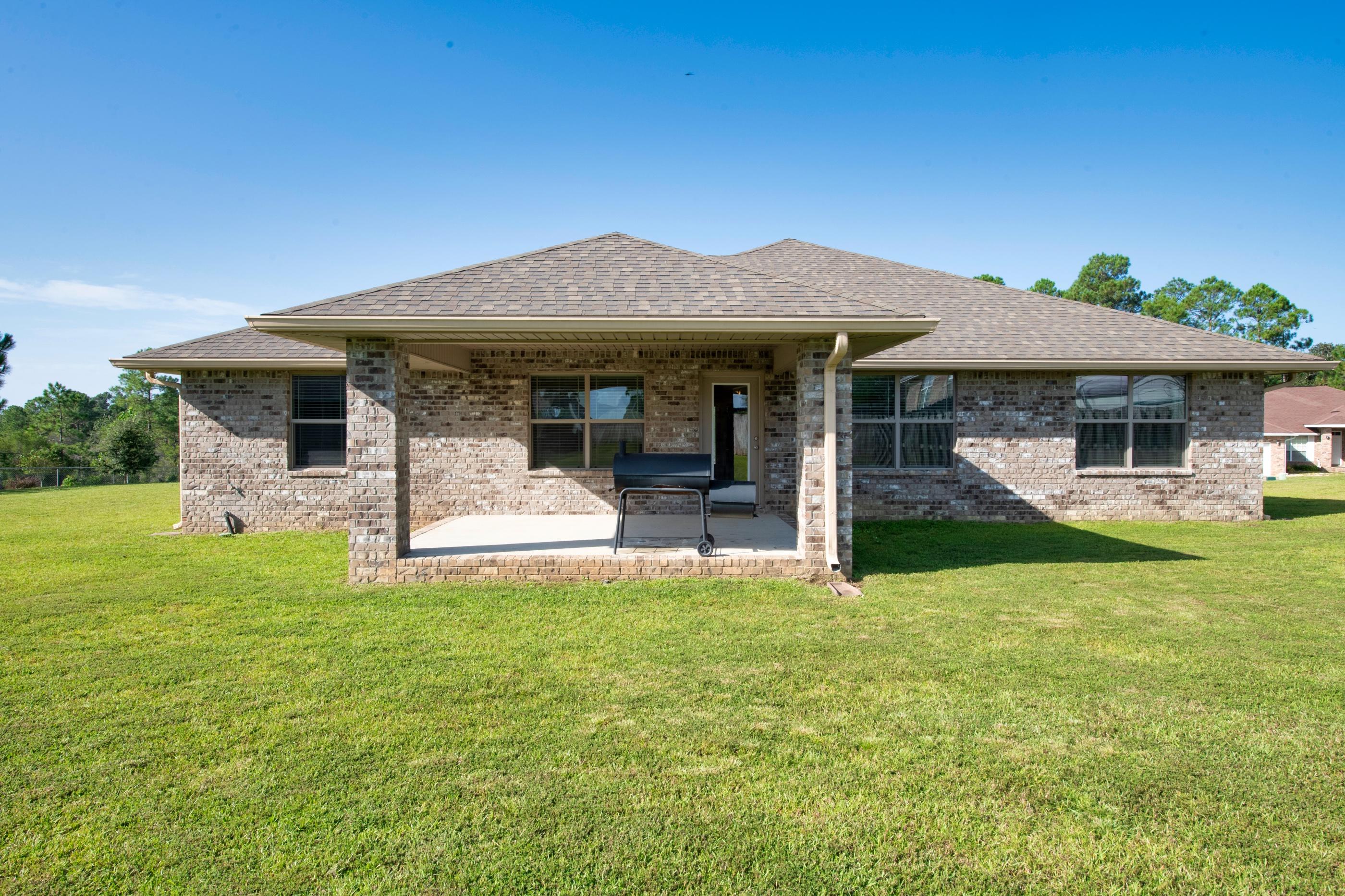 ALICIA PLACE - Residential