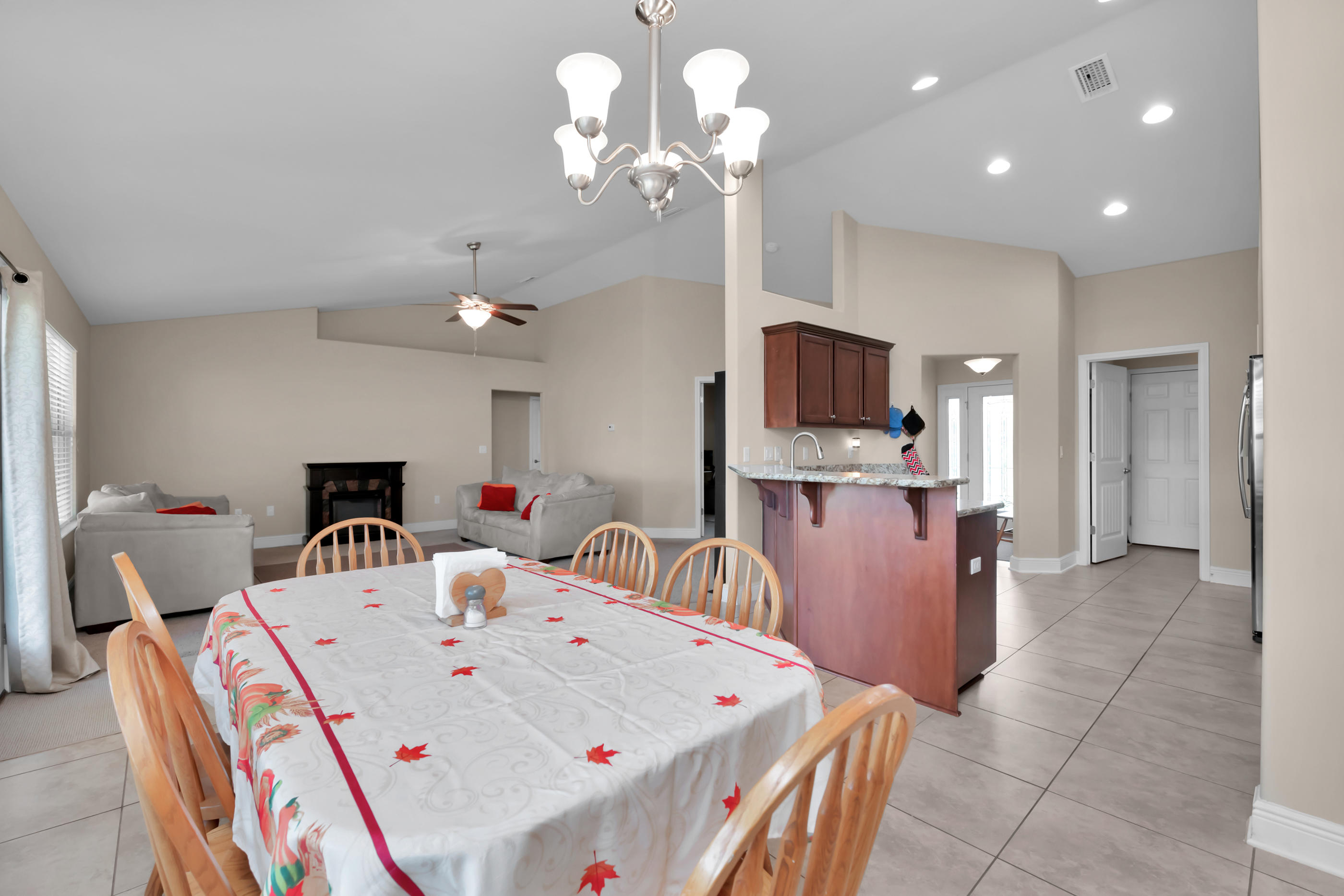 ALICIA PLACE - Residential