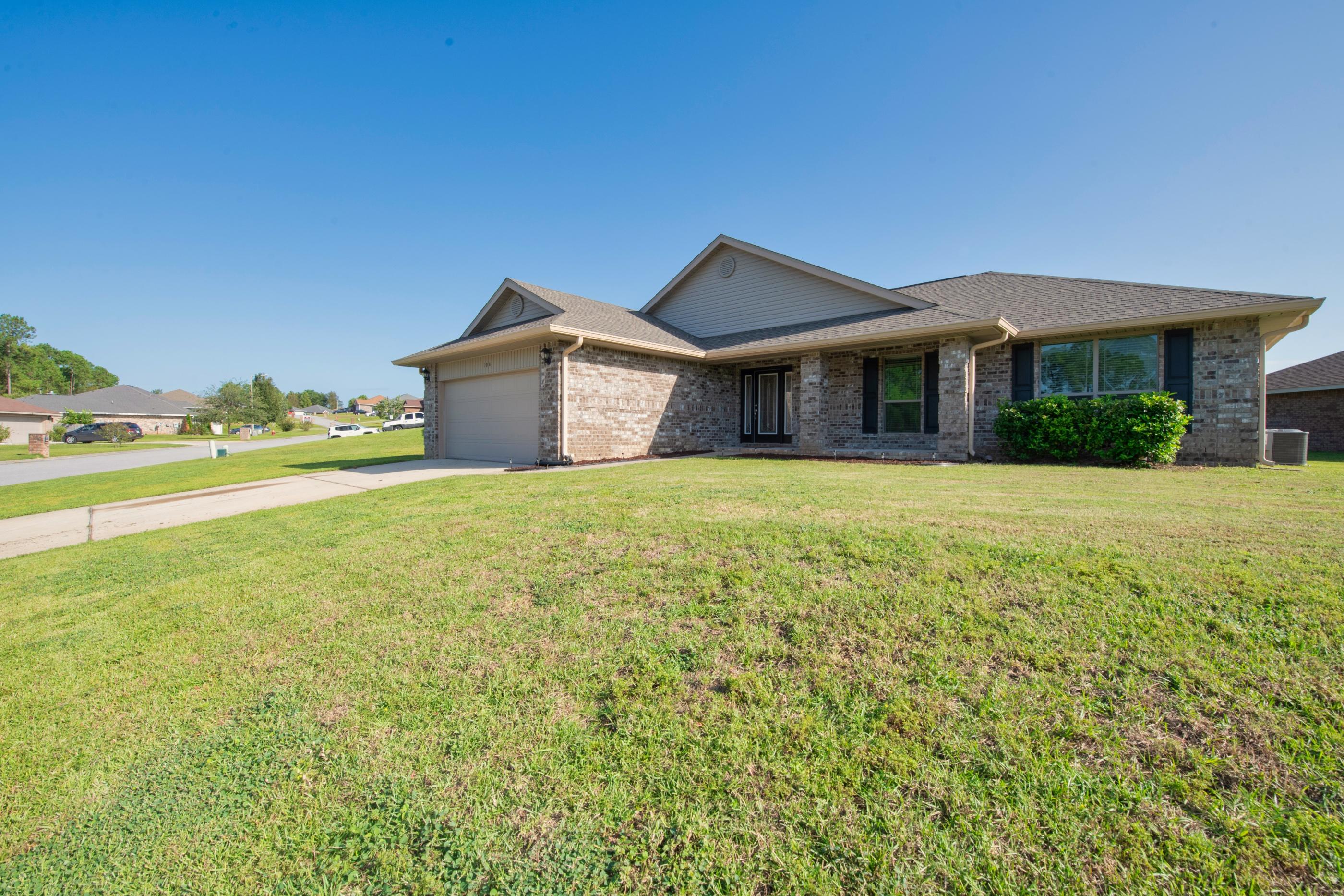 ALICIA PLACE - Residential