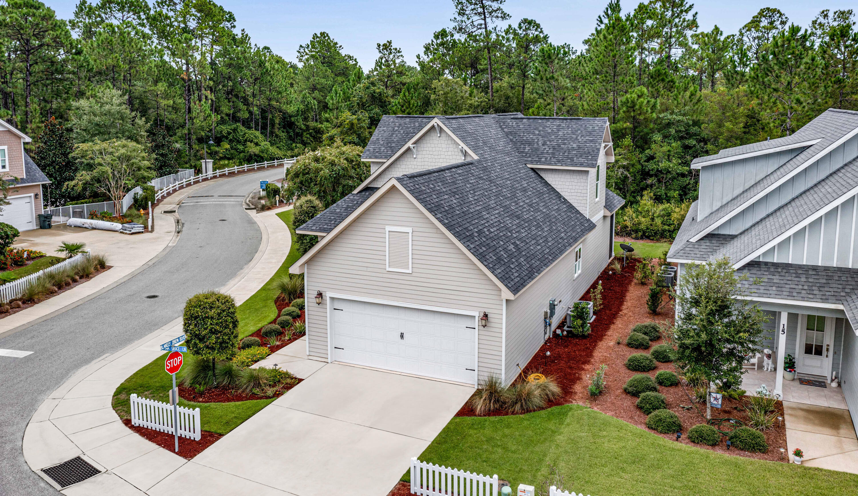 PARADISE COVE - Residential