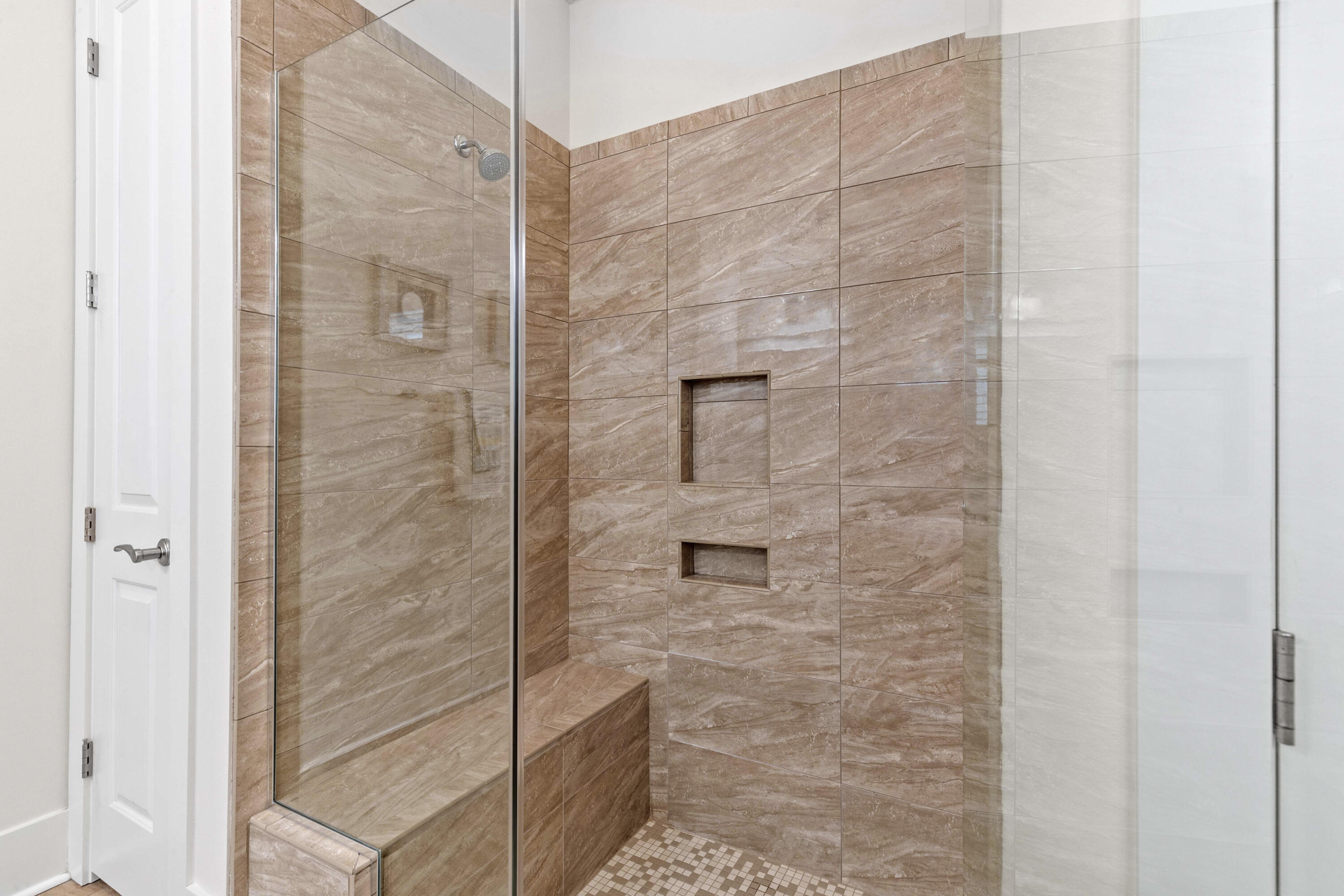 PARADISE COVE - Residential