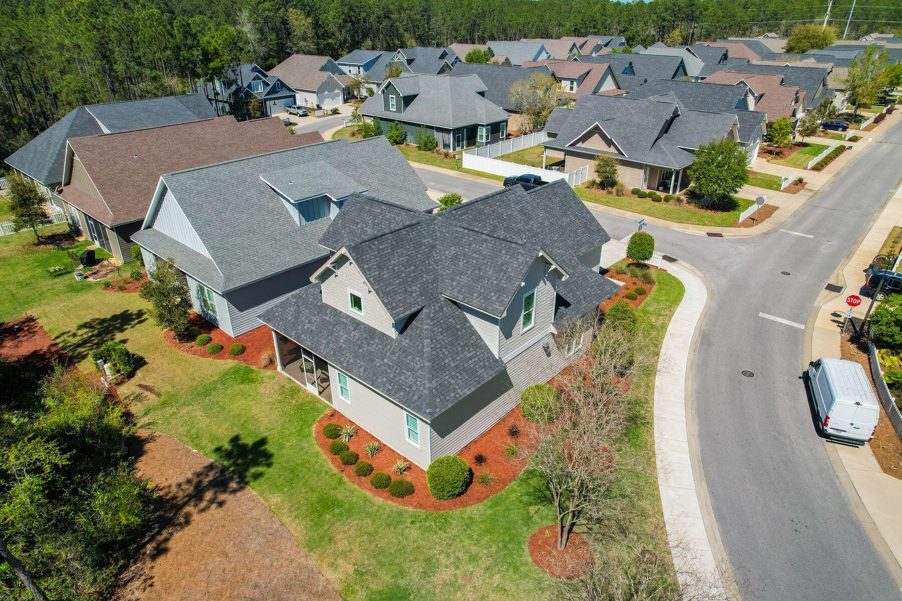 PARADISE COVE - Residential