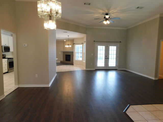 SHOAL LANDING EAST - Residential