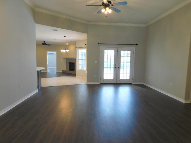 SHOAL LANDING EAST - Residential