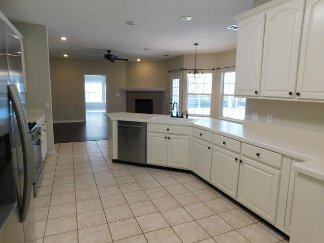 SHOAL LANDING EAST - Residential