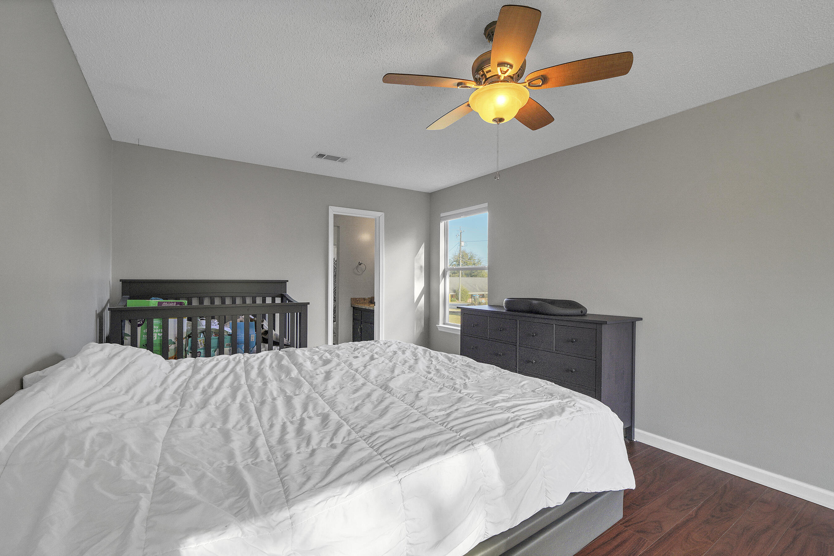 NORTHVIEW ESTATES 3RD ADDN - Residential