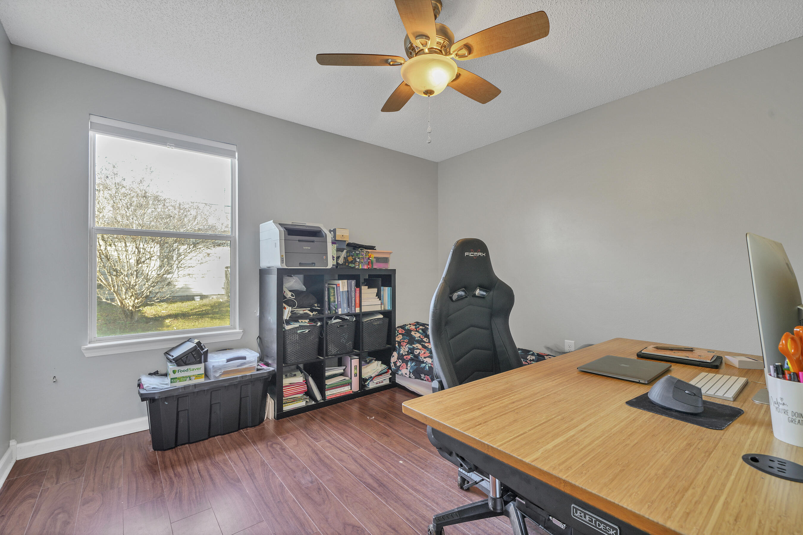 NORTHVIEW ESTATES 3RD ADDN - Residential