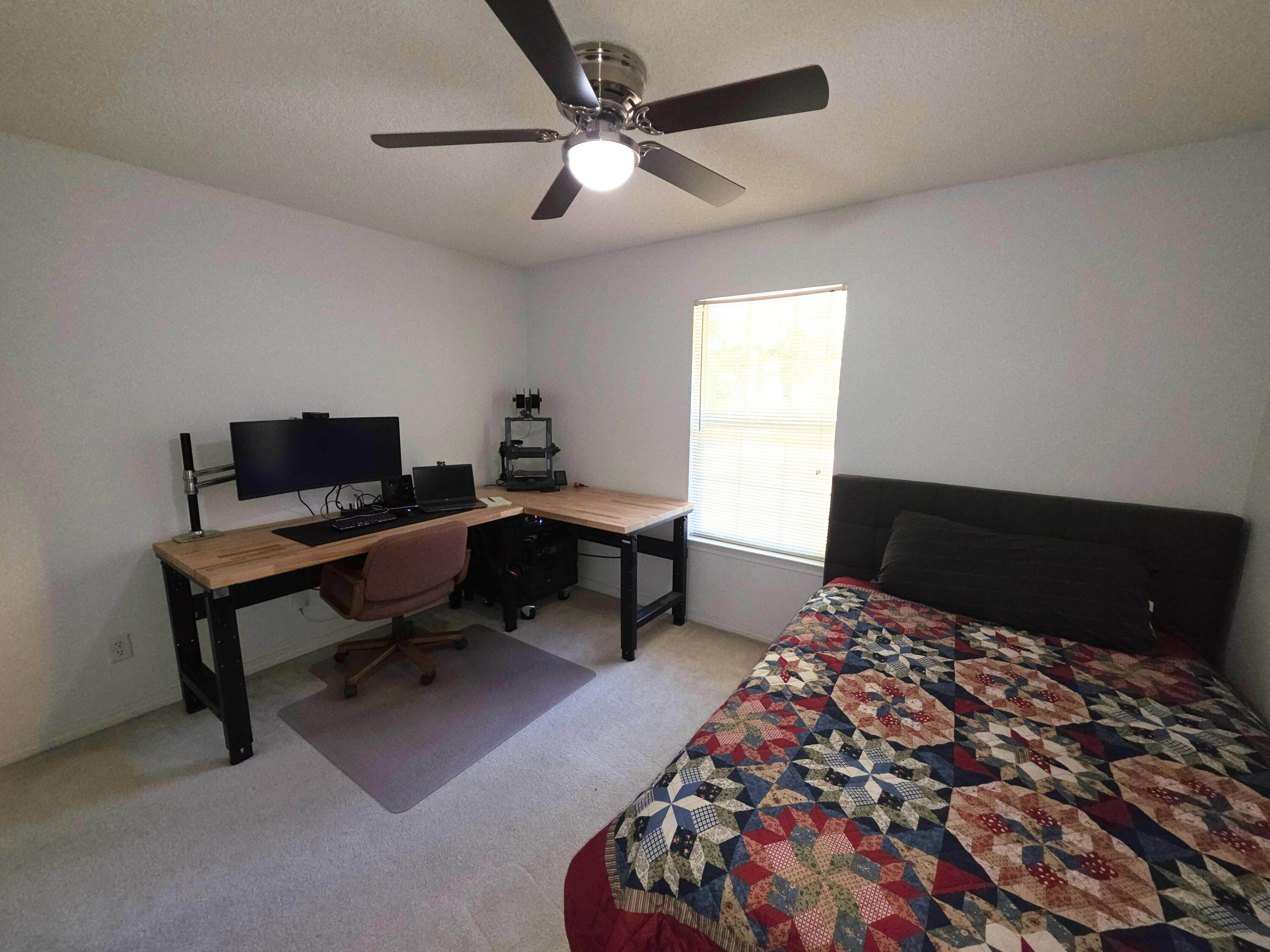 HAWK'S NEST - Residential