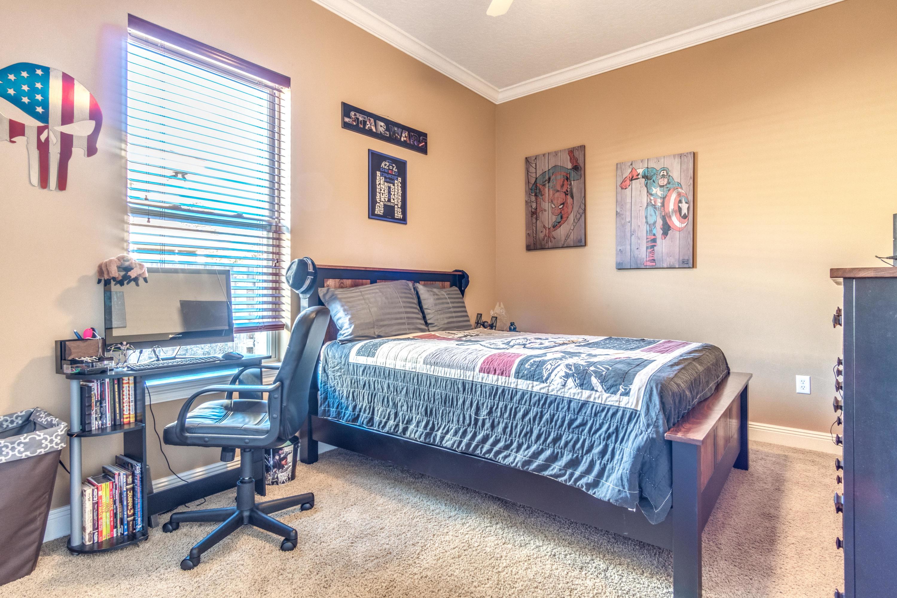 CHARDONNAY ESTATES - Residential