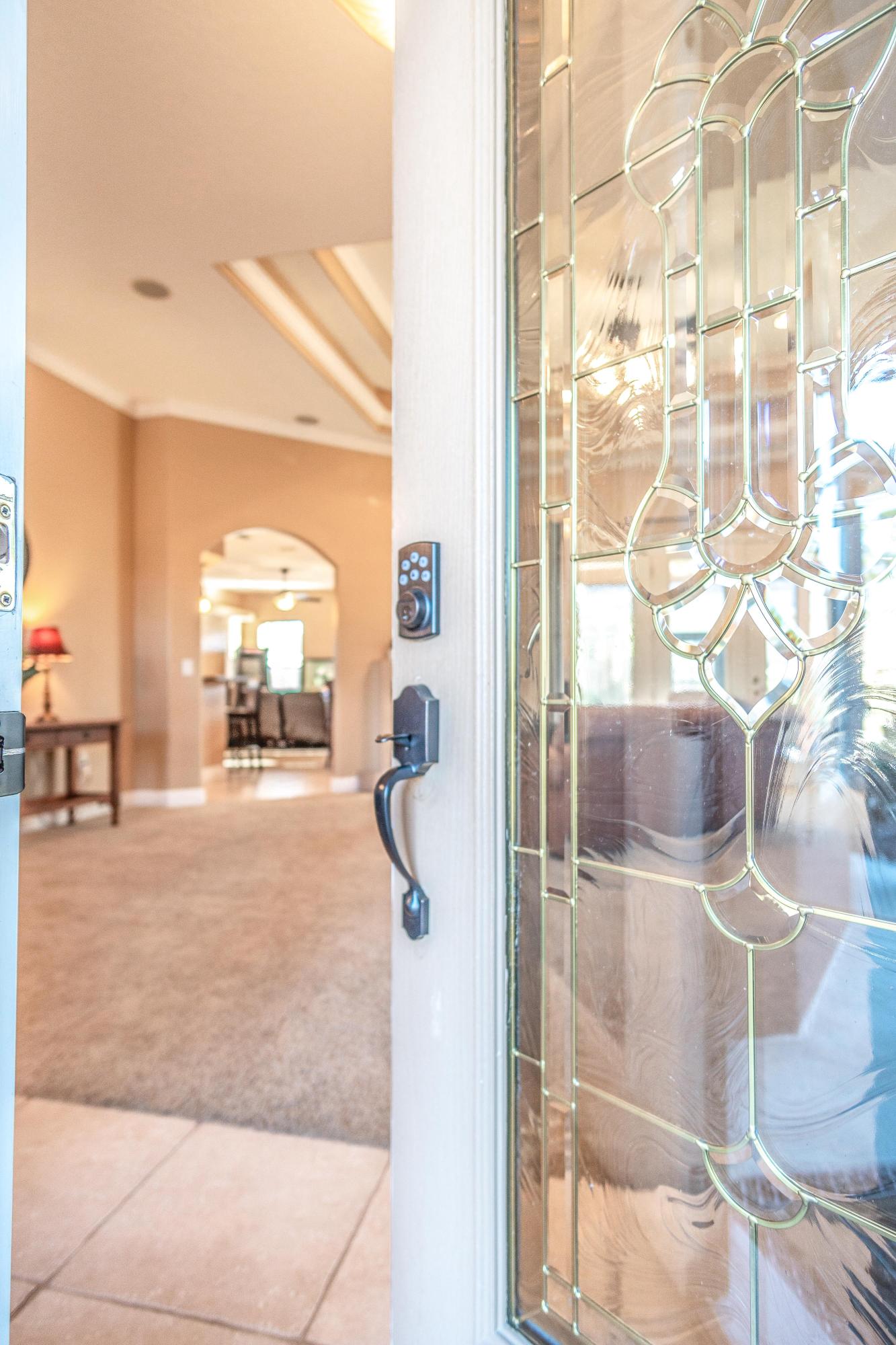 CHARDONNAY ESTATES - Residential