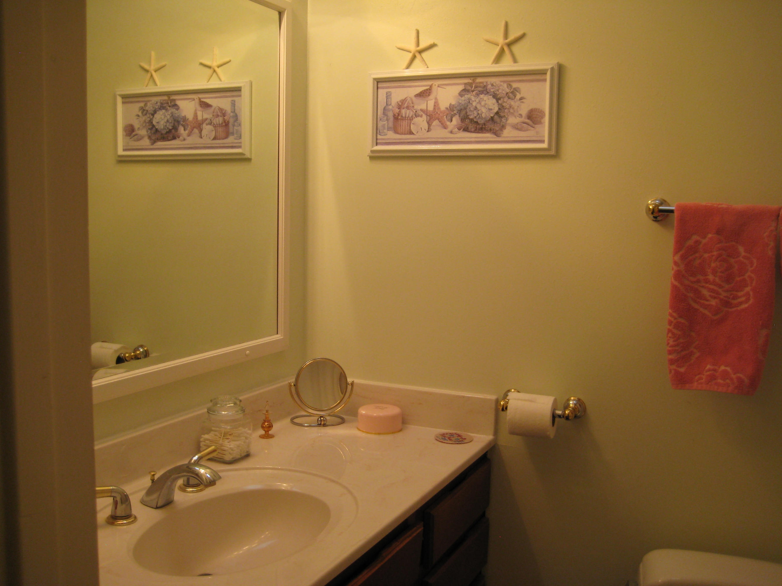 OAKRIDGE MANOR - Residential