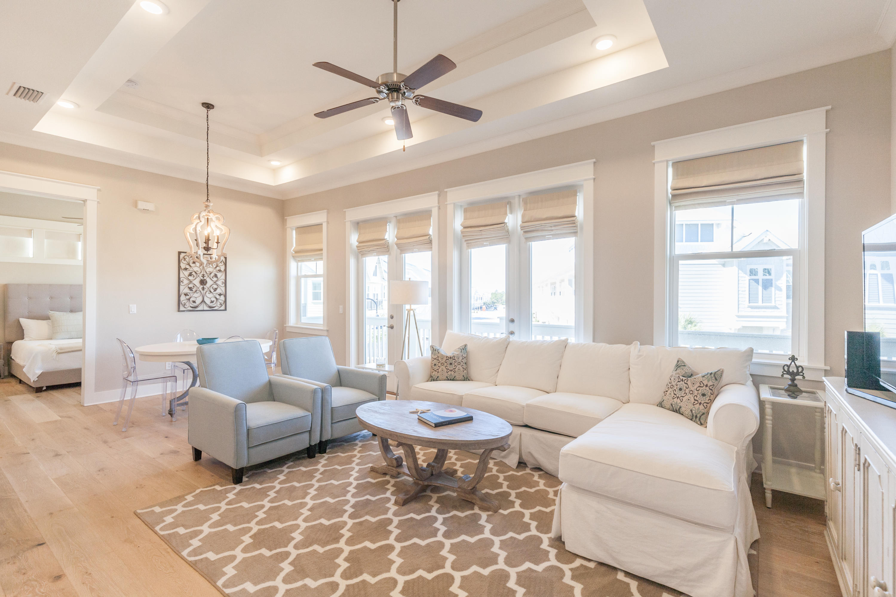 PROMINENCE - Residential